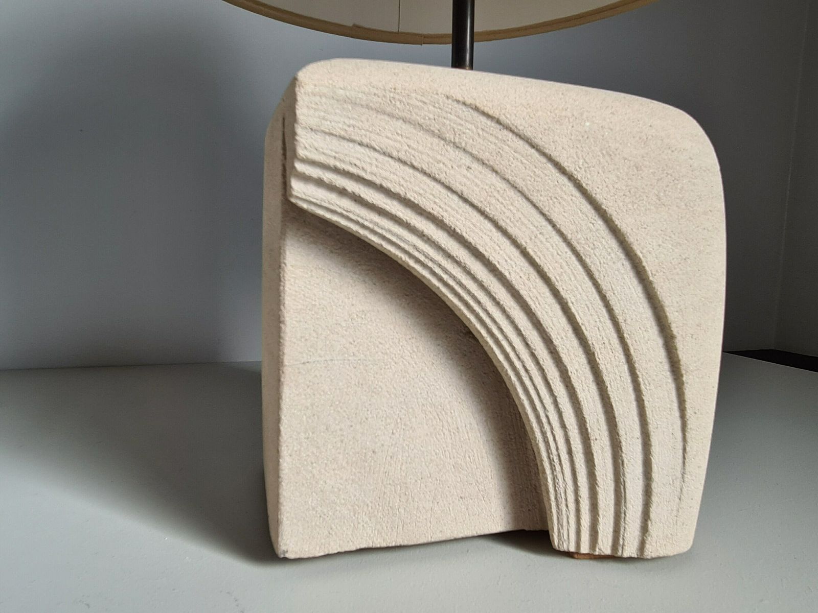Albert Tormos Style Sculpture Lamp In White Stone / 60s / Art / Artisanal Work / Mid Century / France / 20th Century photo 496.0