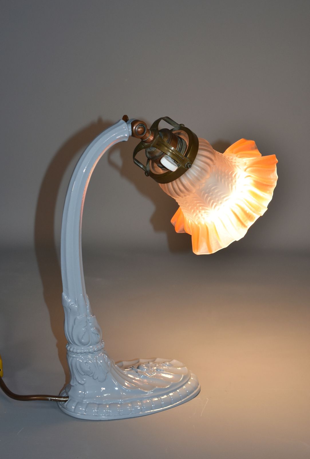 French Art Nouveau Desk Lamp, 1900s photo vinterior