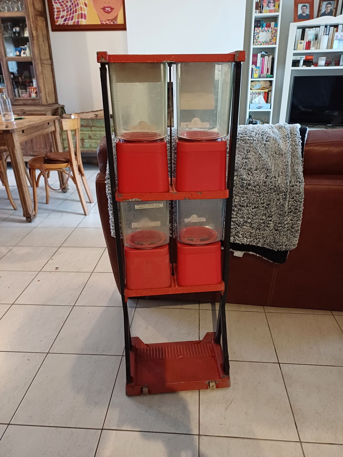 Brabo Candy Dispenser, 1950s, Vintage photo 246.0
