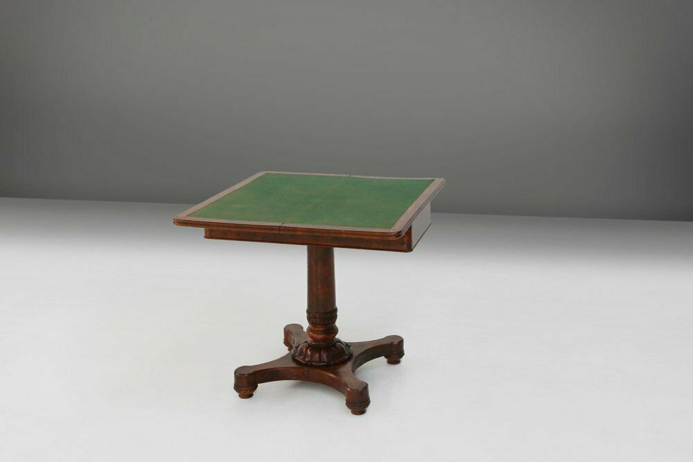 Victorian Burl Wood Folding Card Table, 19th Century