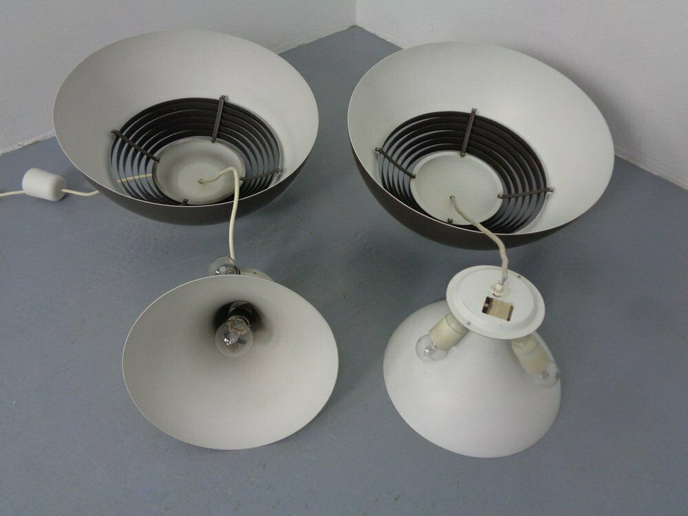 photo vinterior Aj Royal Ceiling Lamps By Arne Jacobsen For Louis Poulsen, Denmark, 1960s, Set Of 2
