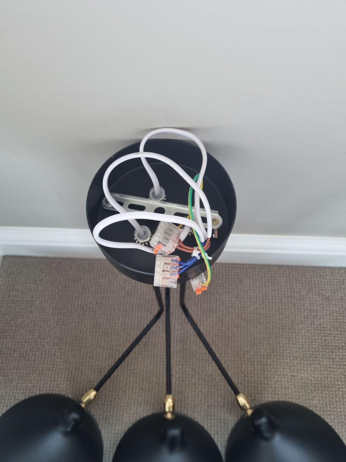 Swivel 3 Arm Ceiling Lamp photo vinterior