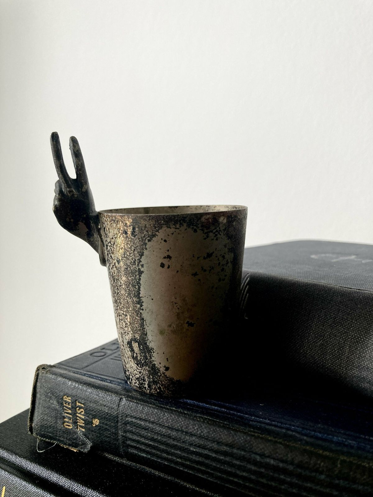 Vintage Napier Fingers Silverplated Jigger Two Fingers Shot Cup Measurement Cup With Hand Motif Shot Glass photo 154.0