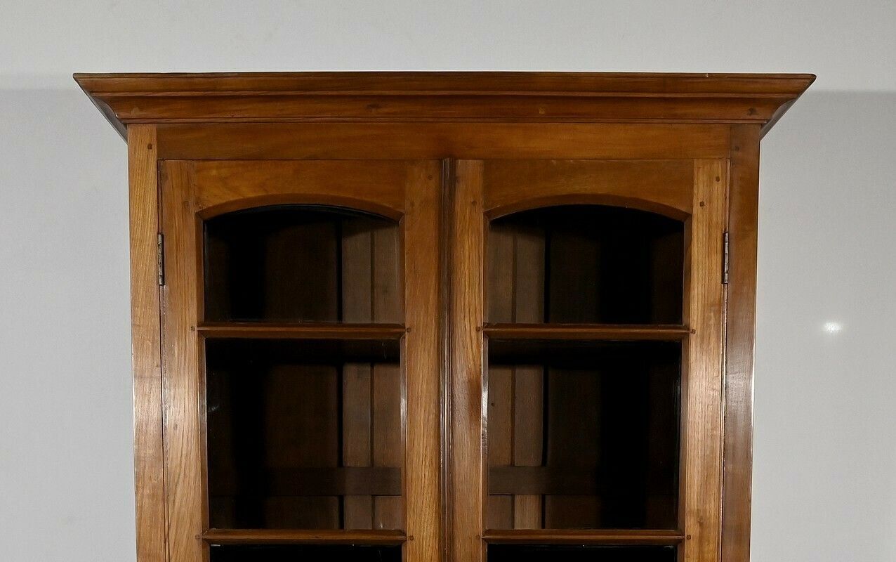Pondicherry Showcase Library In Teak – 1900 photo 2325.80645148