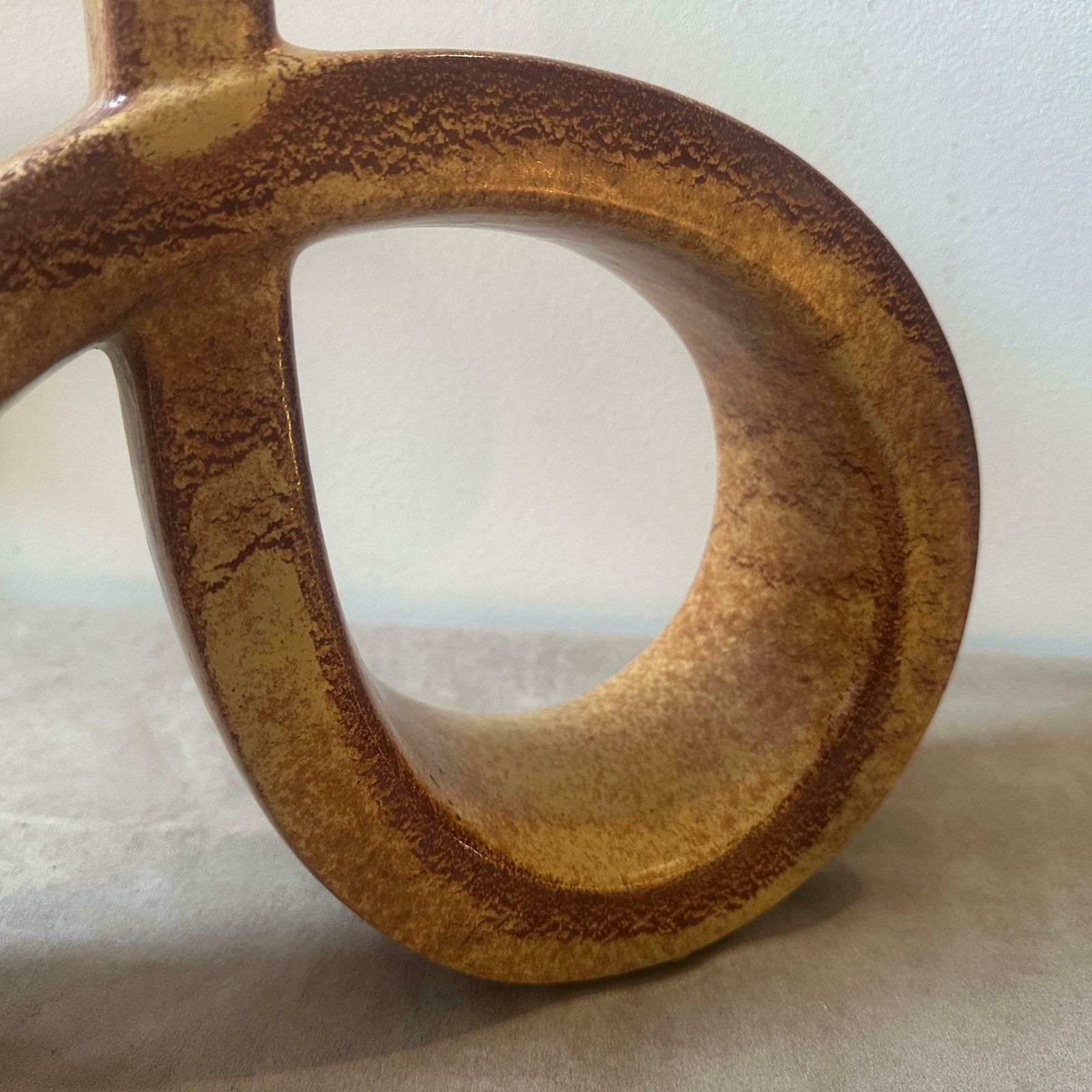 A 1970s Modernist Design Brown And Beige Ceramic Italian Vase By Bertoncello photo vinterior