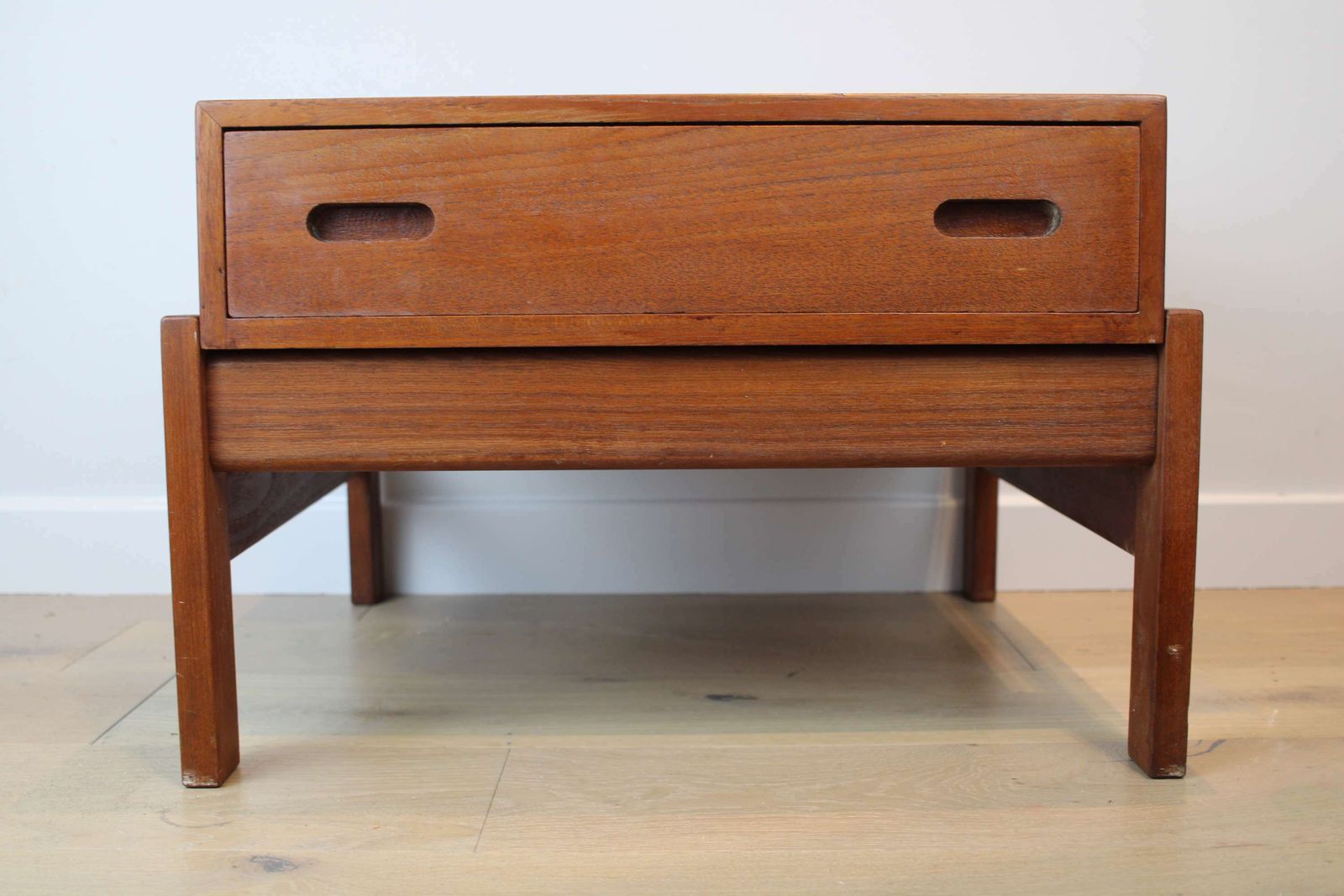 A Mid Century Danish Side Table By Illum Wikkelsø For Hjørring Møbel In Teak photo Furniture