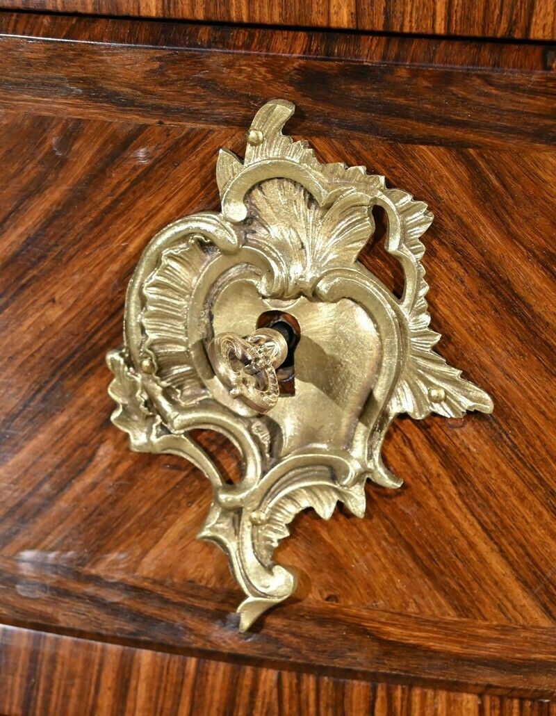 photo vintage Tomb Commode In Violet Wood Marquetry, Louis XIV/Louis XV Transition Style – 1st Part 20th