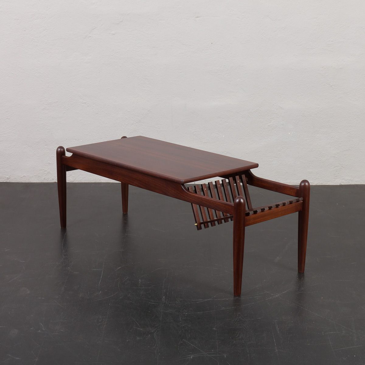 Ico Parisi Rosewood And Mahogany Coffe Table, Italy 1960s. photo vintage
