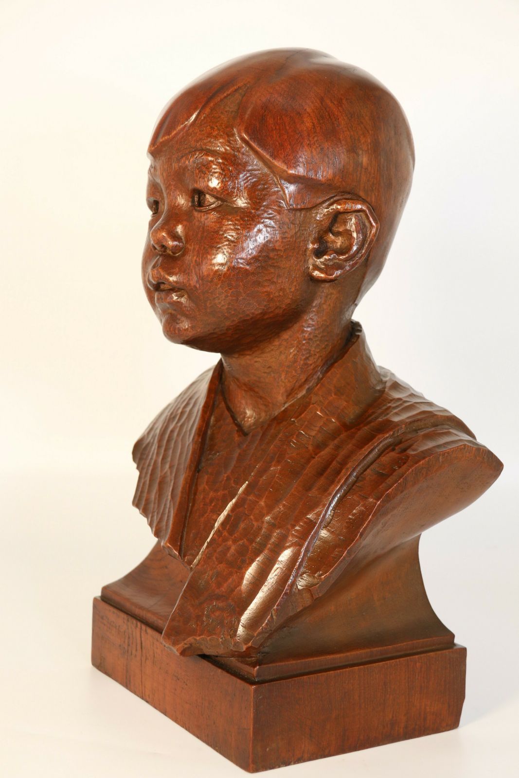 A Fine Carved Life Size Walnut Sculpture Bust Of An Oriental Boy By George Henry Paulin, Scottish (1888 – 1962) photo 2450.0