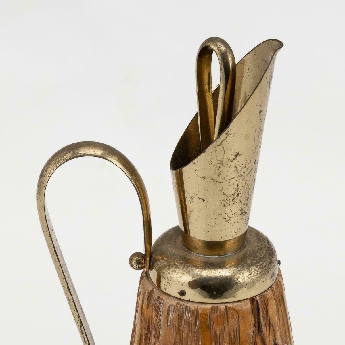20th Century Italian Carved Wood Flask By Aldo Tura For Macabo C.1960 photo Home Decor