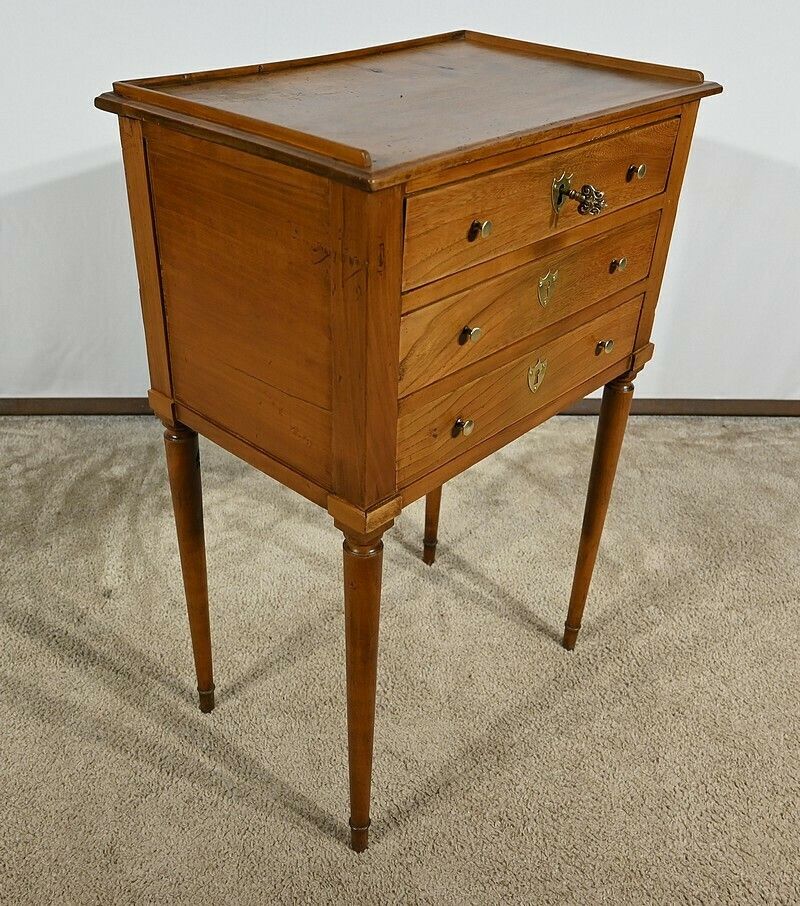 Small Living Room Table In Cherry And Walnut, Louis XVI Period – Late 18th Century photo buy