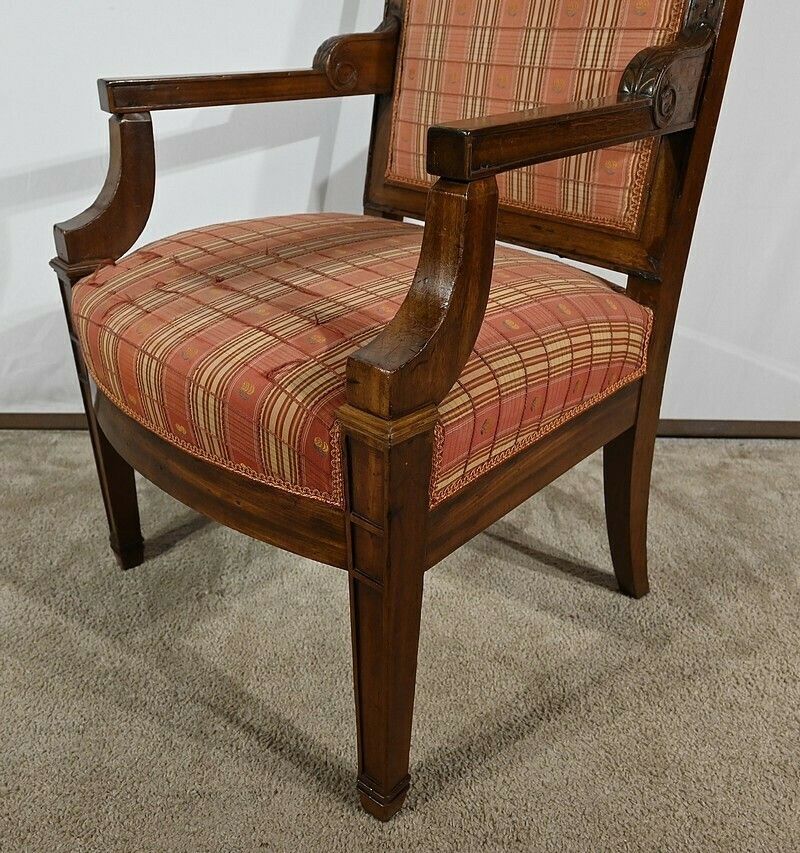 photo vinterior Solid Mahogany Armchair, Directoire Period – Early 19th Century