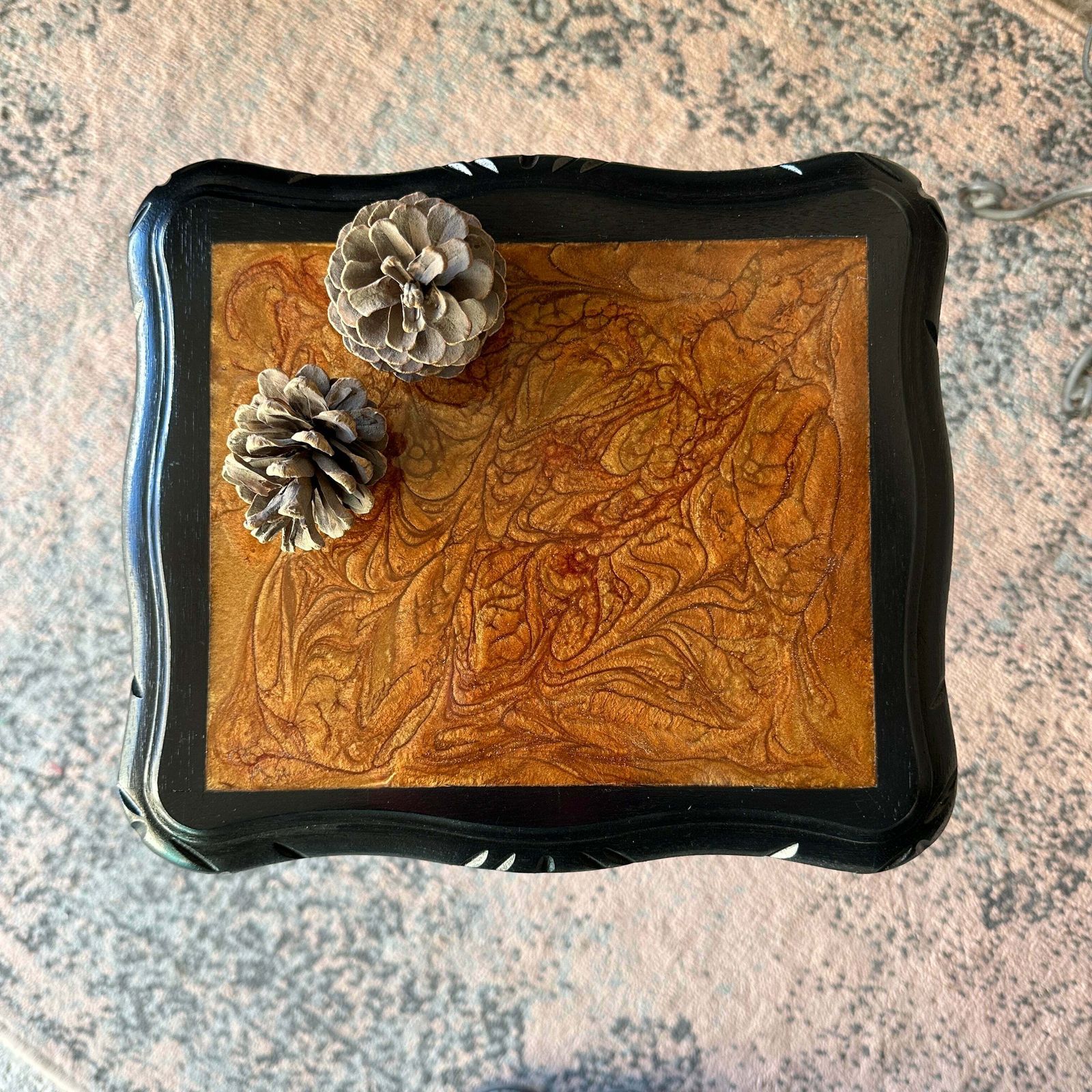 Resin Table Vintage Wine Table With The Modern Twist photo for sale