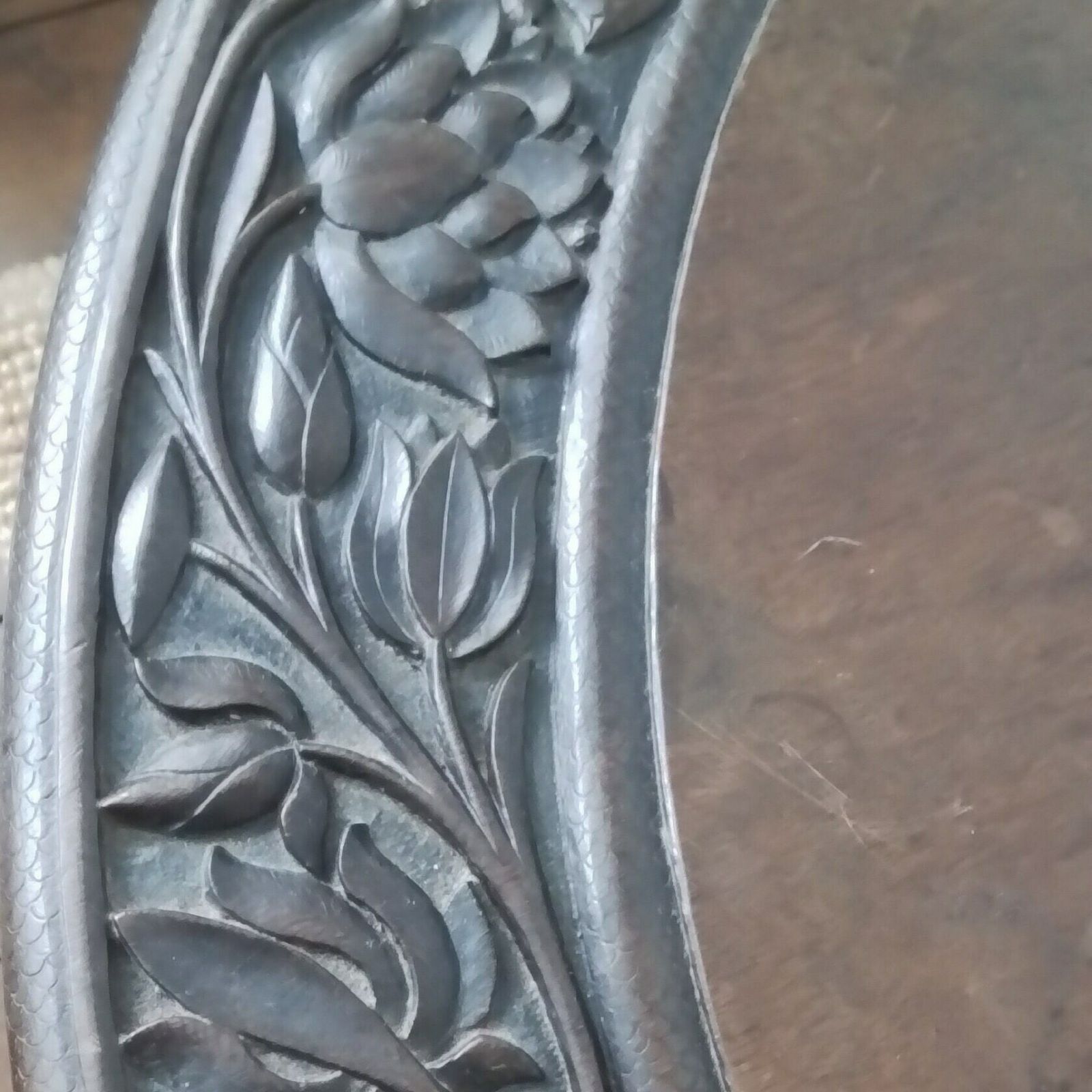 Edwardian Dark Oak Handcarved Wood With Thistle And Flower Carvings,Dark Oak Circular Table Ref D photo furniture
