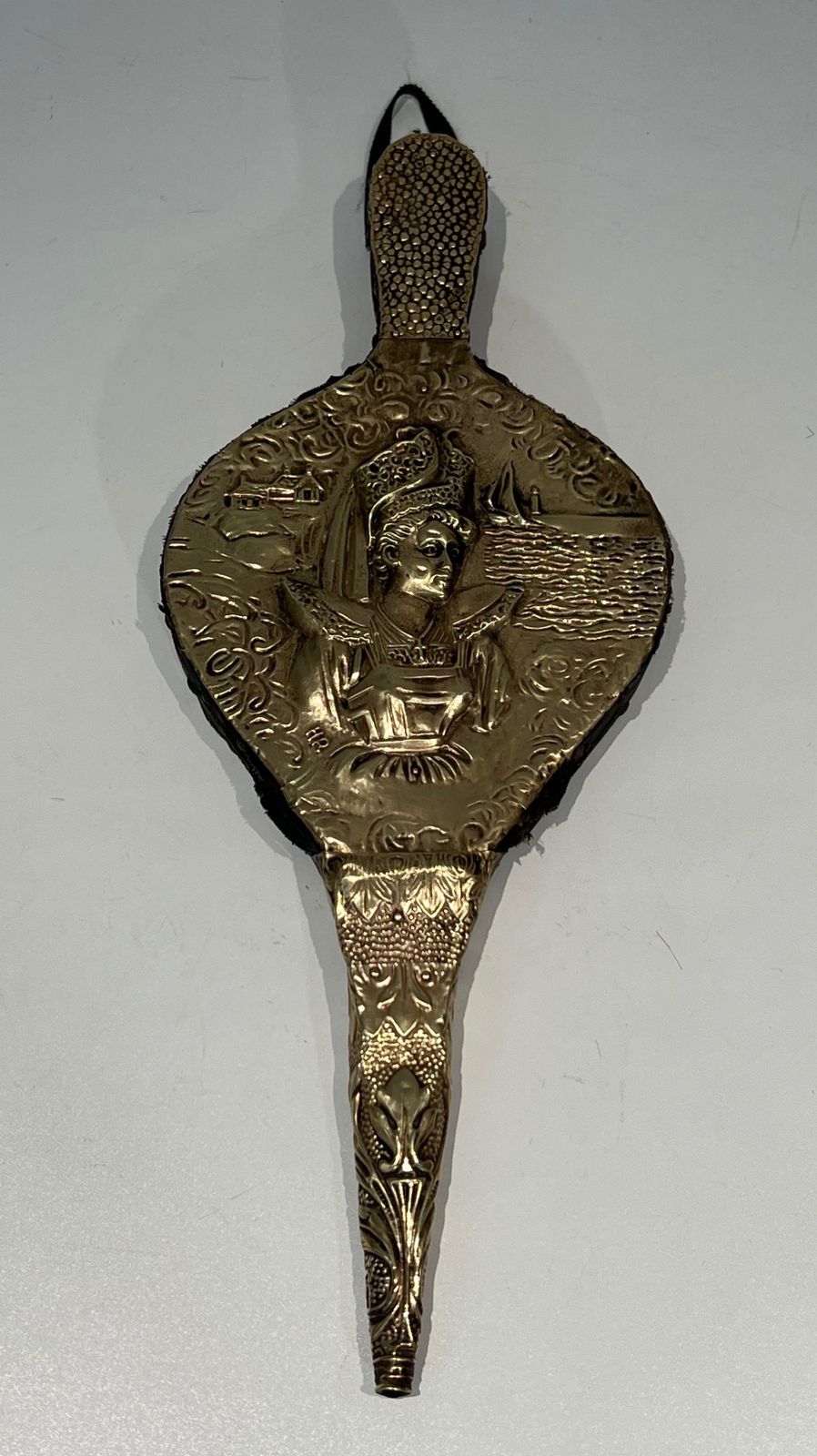 Fireplace Bellows In Repoussé Brass With The Effigy Of A Woman photo furniture