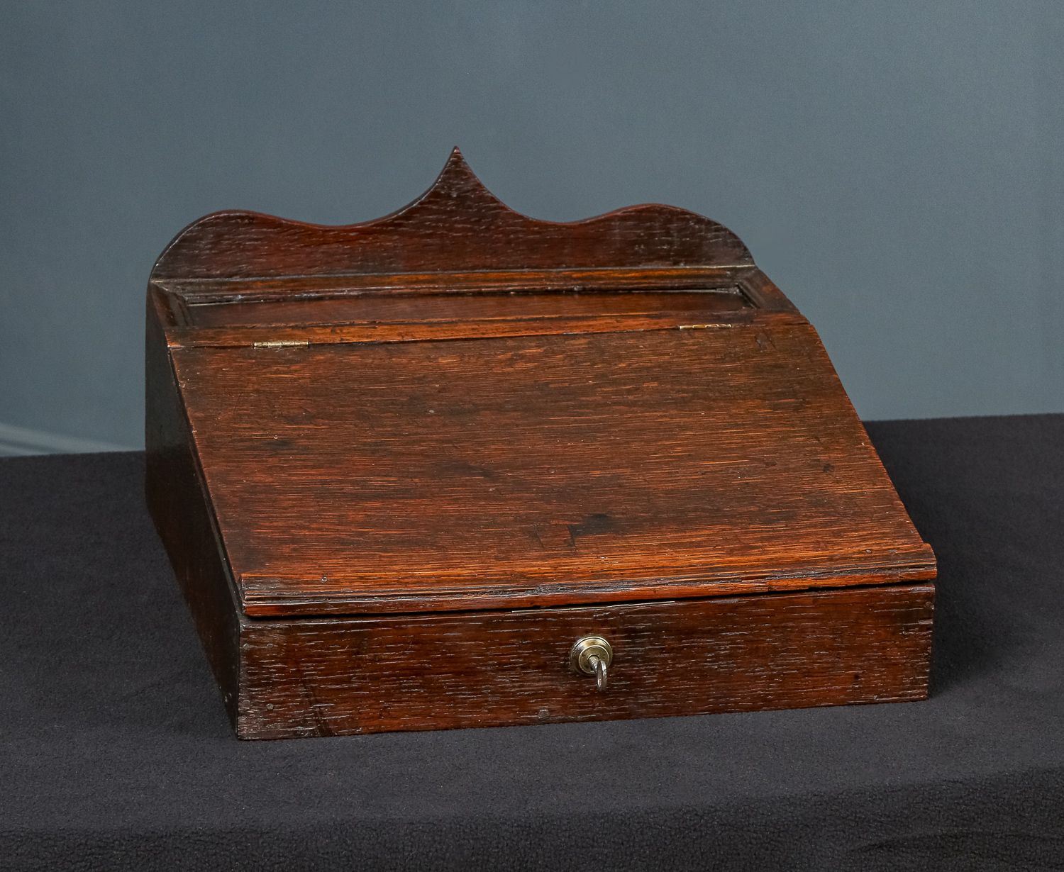 Small English 18th Century Georgian Oak Sloped Writing / Stationery / Letter Box / Chest (Circa 1790) photo for sale