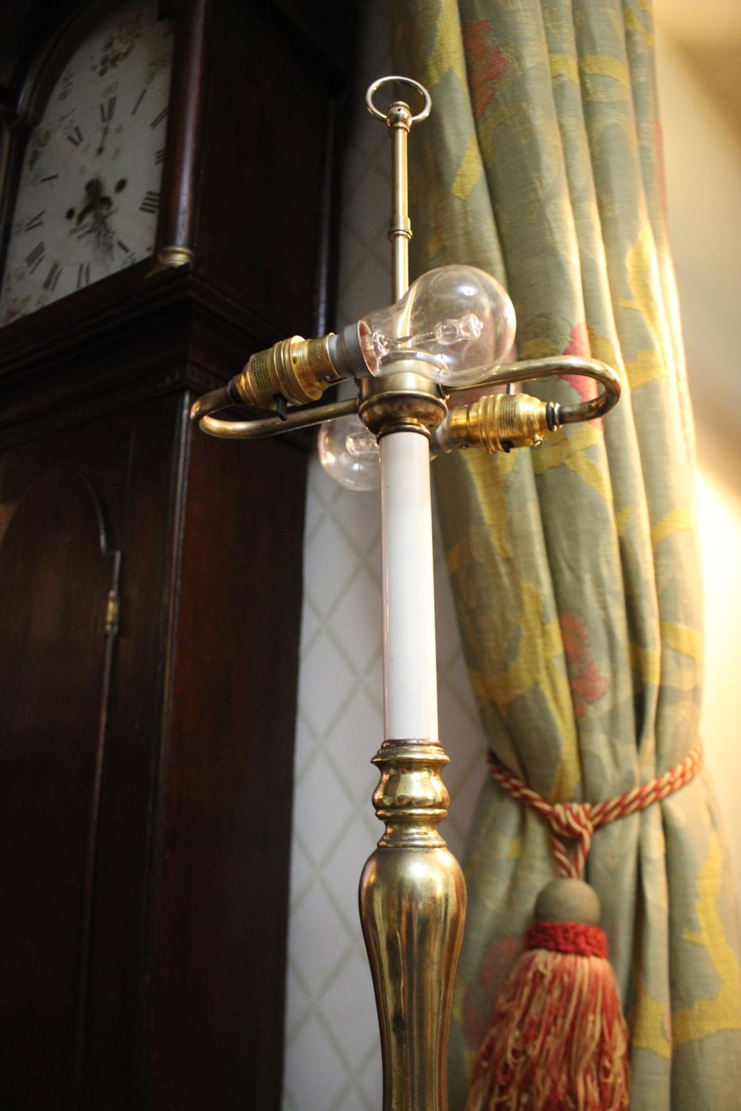 A Magnificent Antique Italianate Trefoil Base Brass Lamp, Lion Paw, Twin Branch photo buy