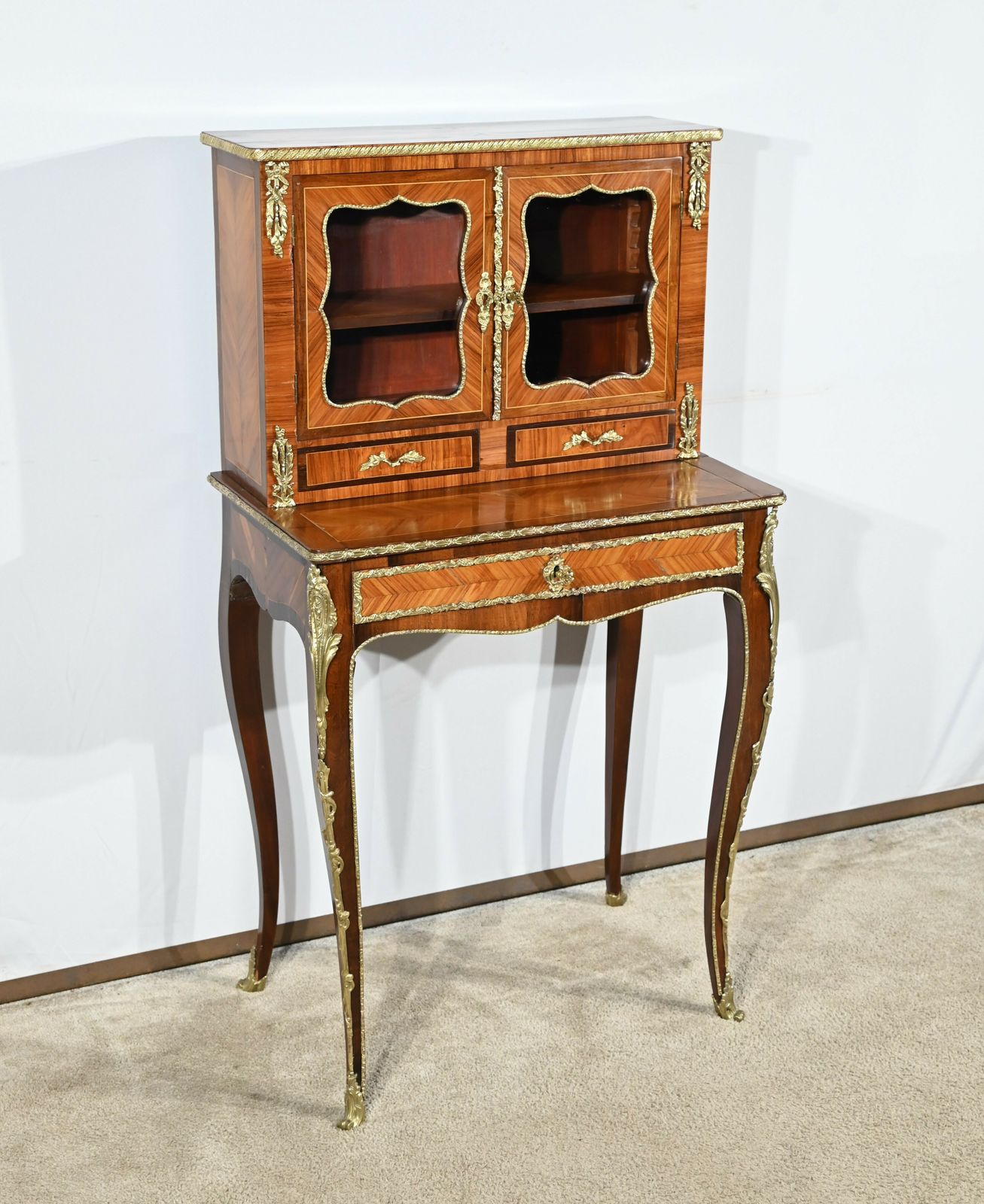 Little Happiness Of The Day In Rosewood, Louis XV Style – Mid 19th Century photo for sale