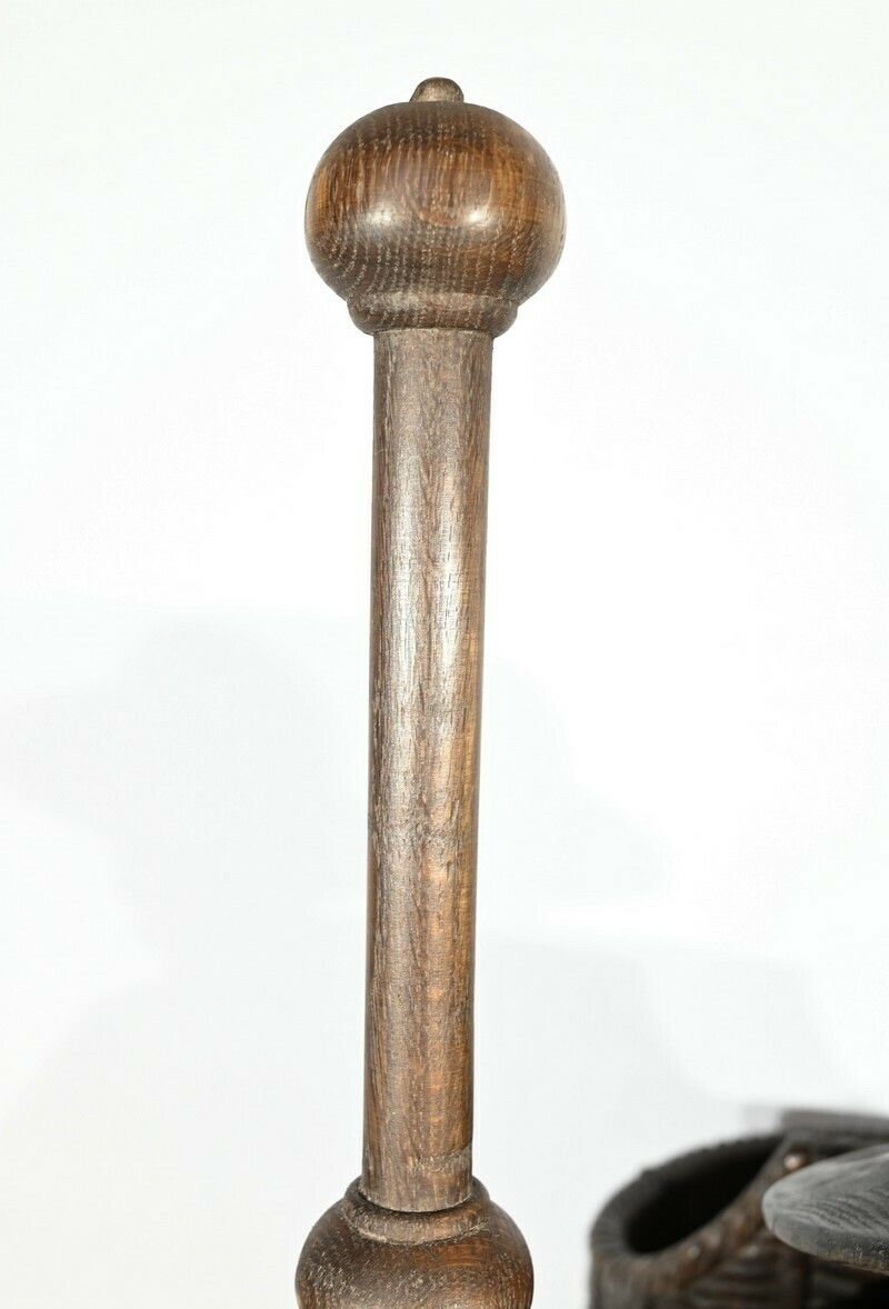 Art Important Sculpture Of Saint James In Polychromed Oak – 18th Century photo