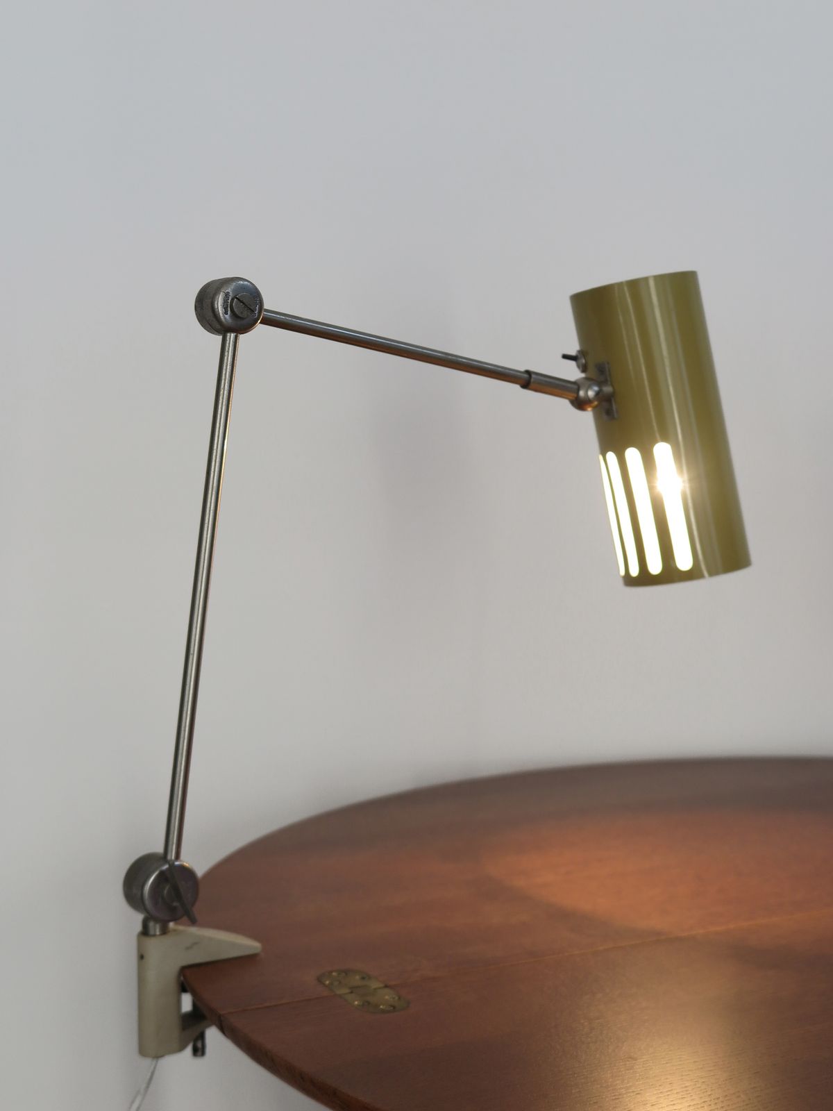 Italian Stilnovo Metal Clamp Lamp 1950s photo furniture