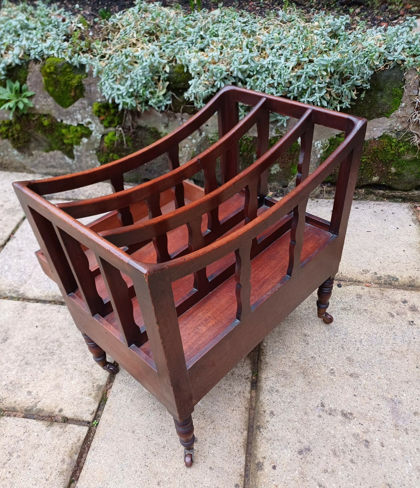 Mahogany Canterbury Regency photo Home Decor