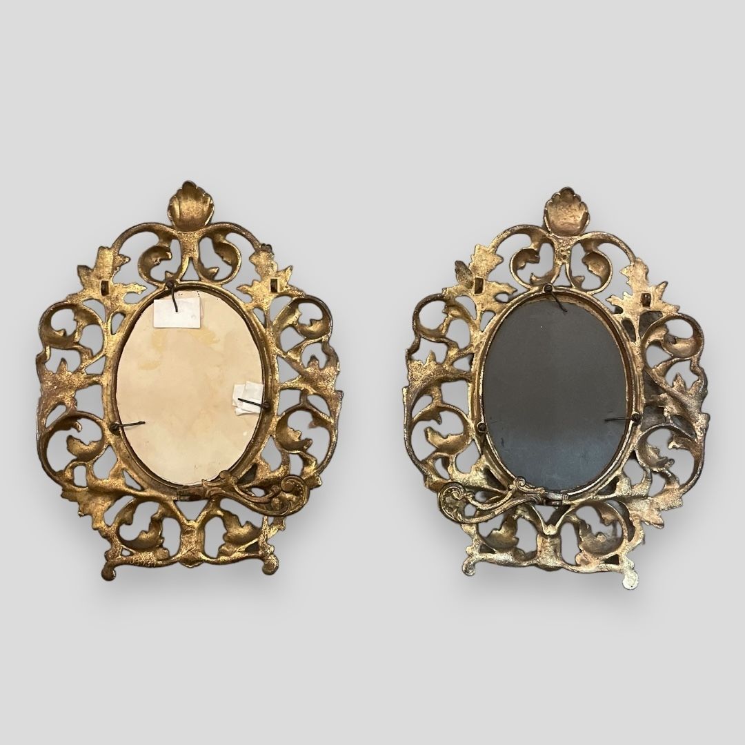 A Beautiful Pair Of Edwardian Brass Oval Picture Frames photo vinterior