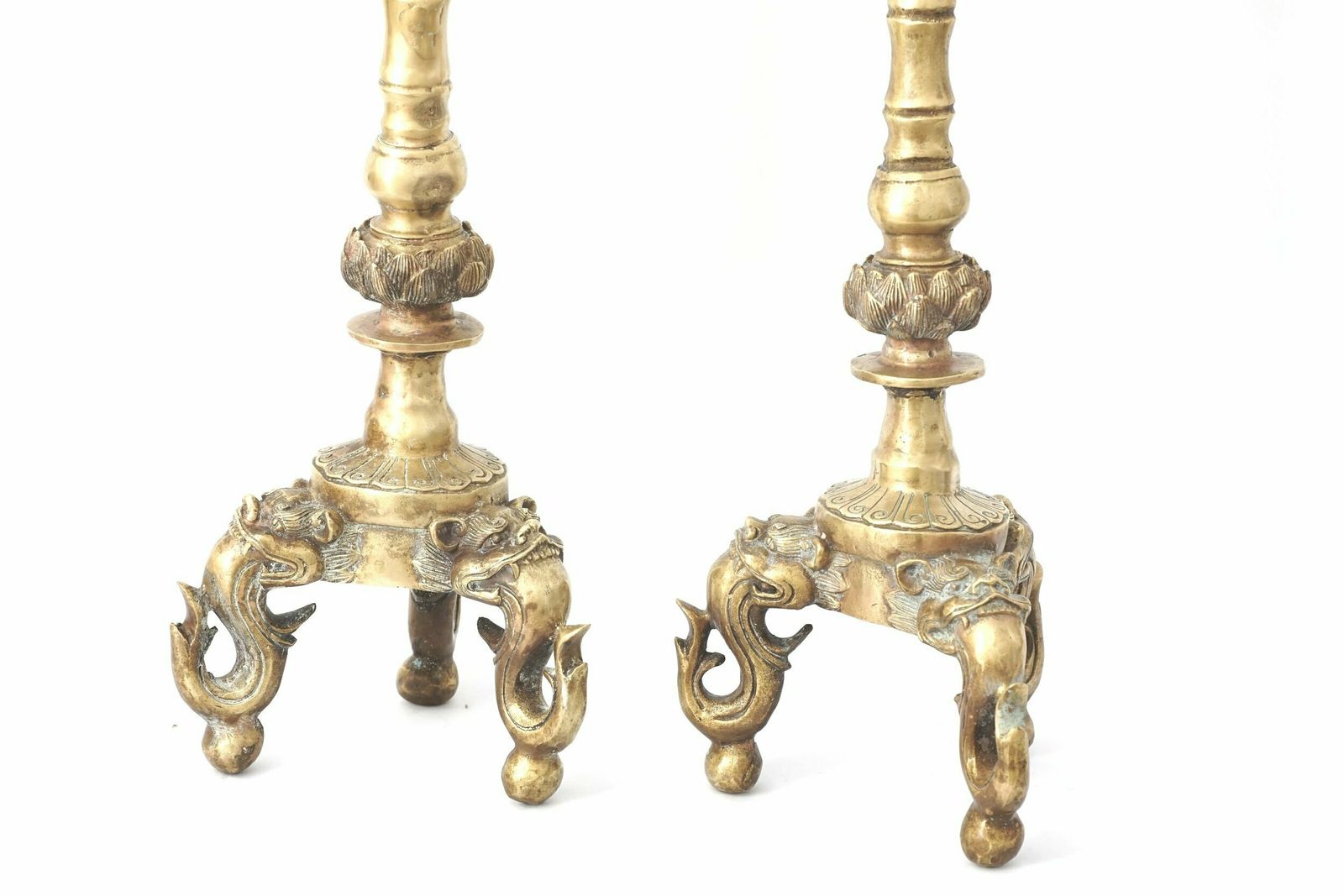 Pair Of Brass Candle Holders With Lotus Leaf And Frog photo 525.0