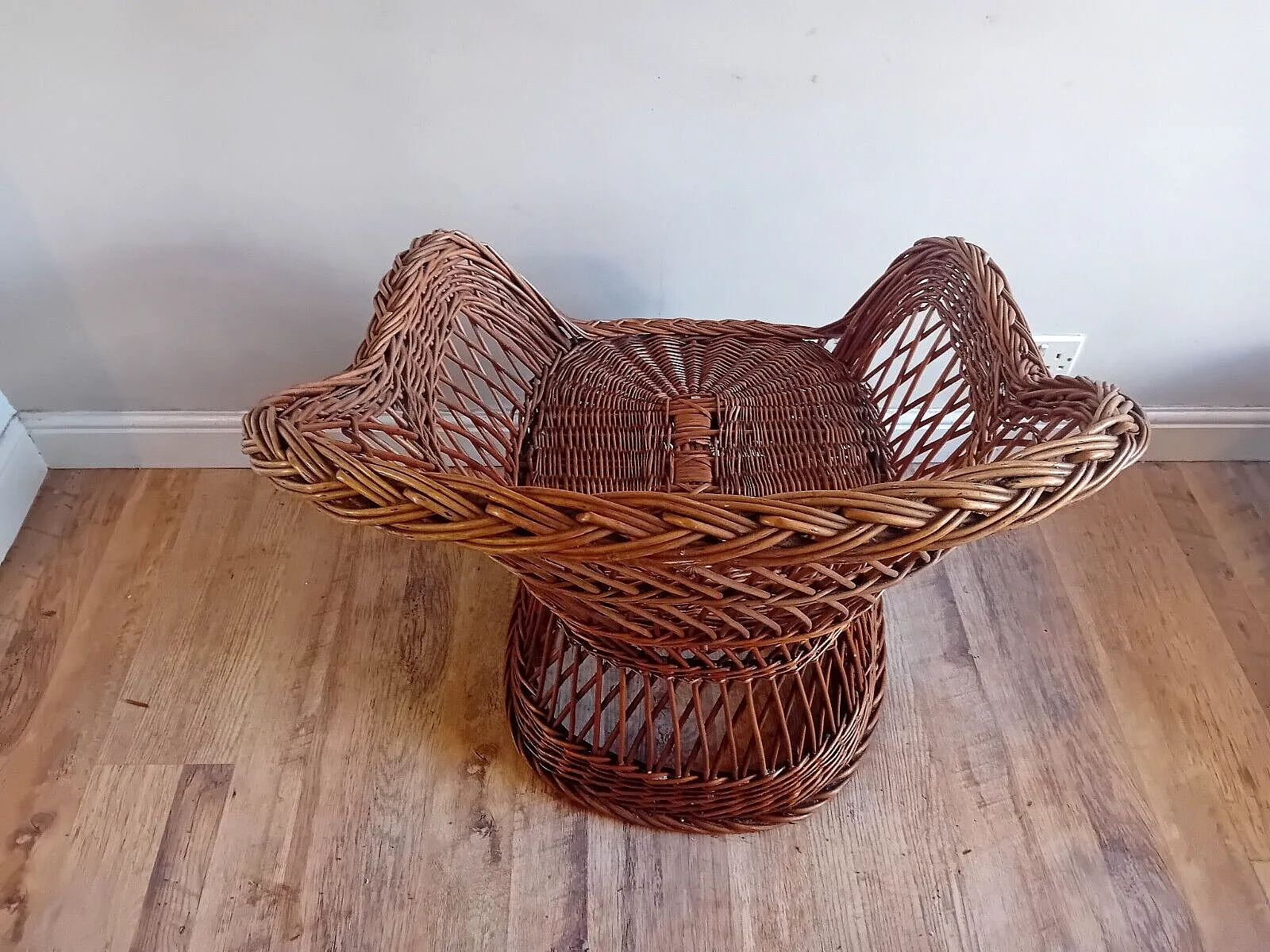 Super 1970's Cane/Rattan Boho Chic Mid Century Armchair/ Bucket/ Lounge Chair photo vintage