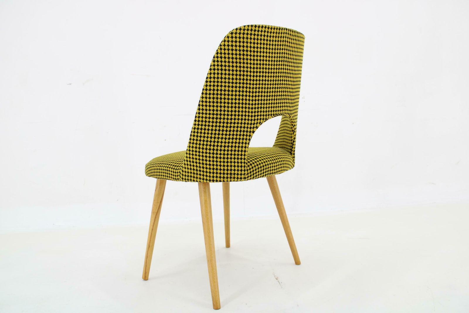1960s Oswald Haerdtl, Set Of 4 Dining Chairs By Ton, Czechoslovakia photo vintage