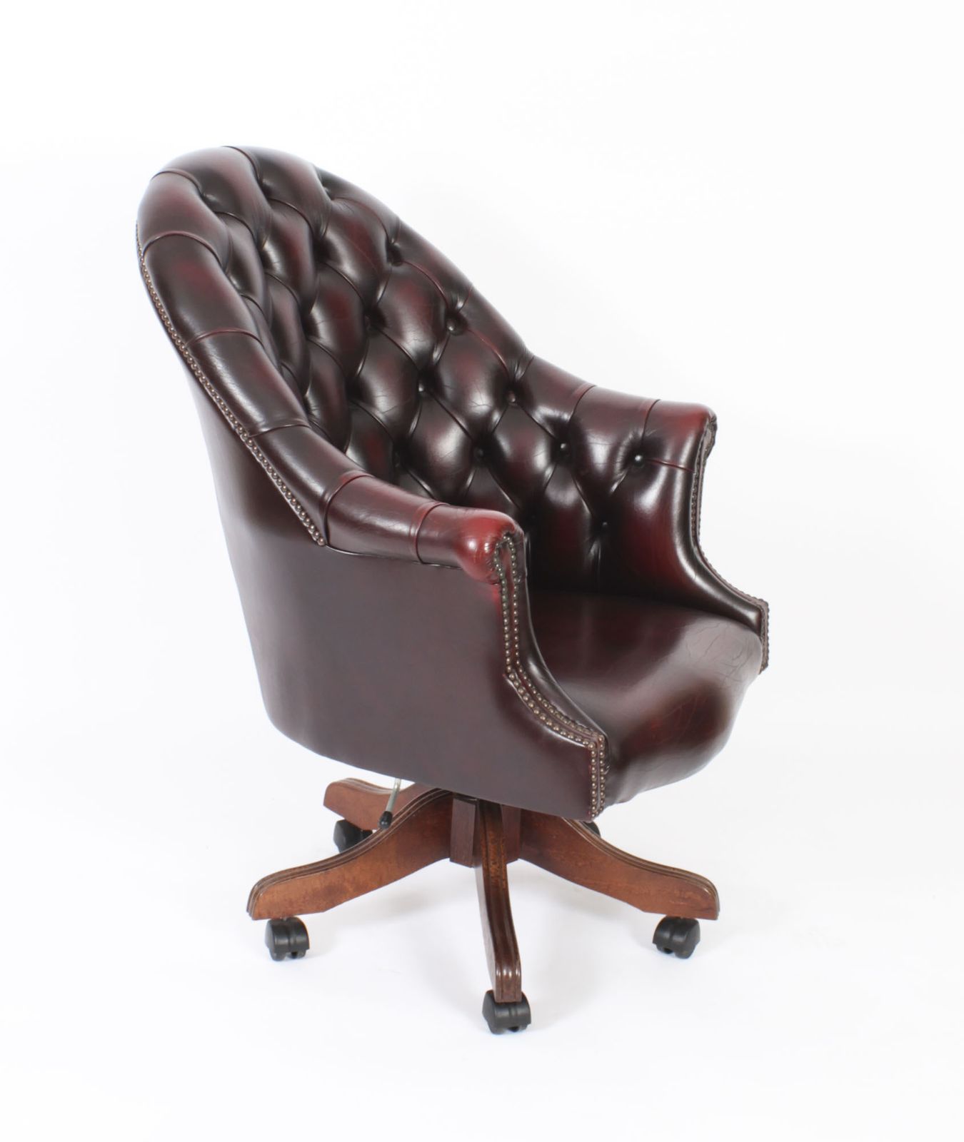 Furniture Vintage English Hand Made Leather Directors Office Chair 20th C photo