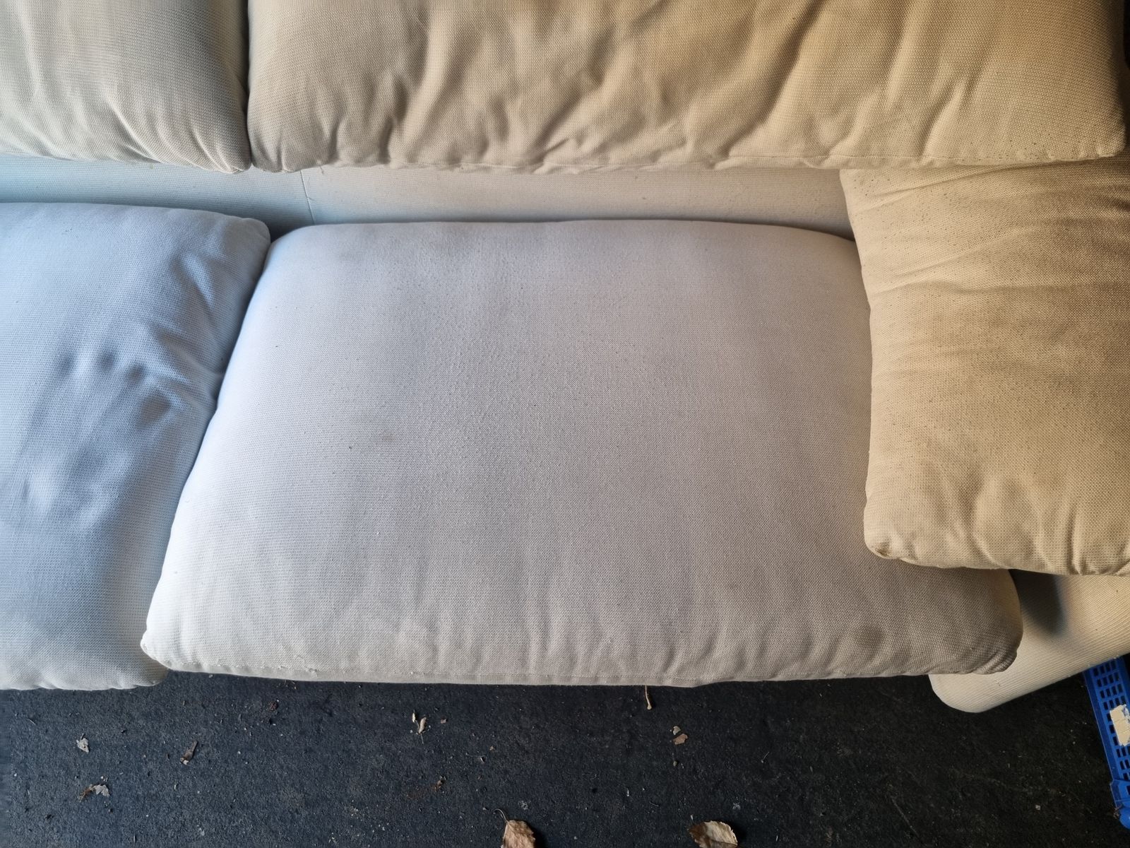Cassina Maralunga 2 Seater Sofa In Original Ecru Off White Upholstery photo vinterior