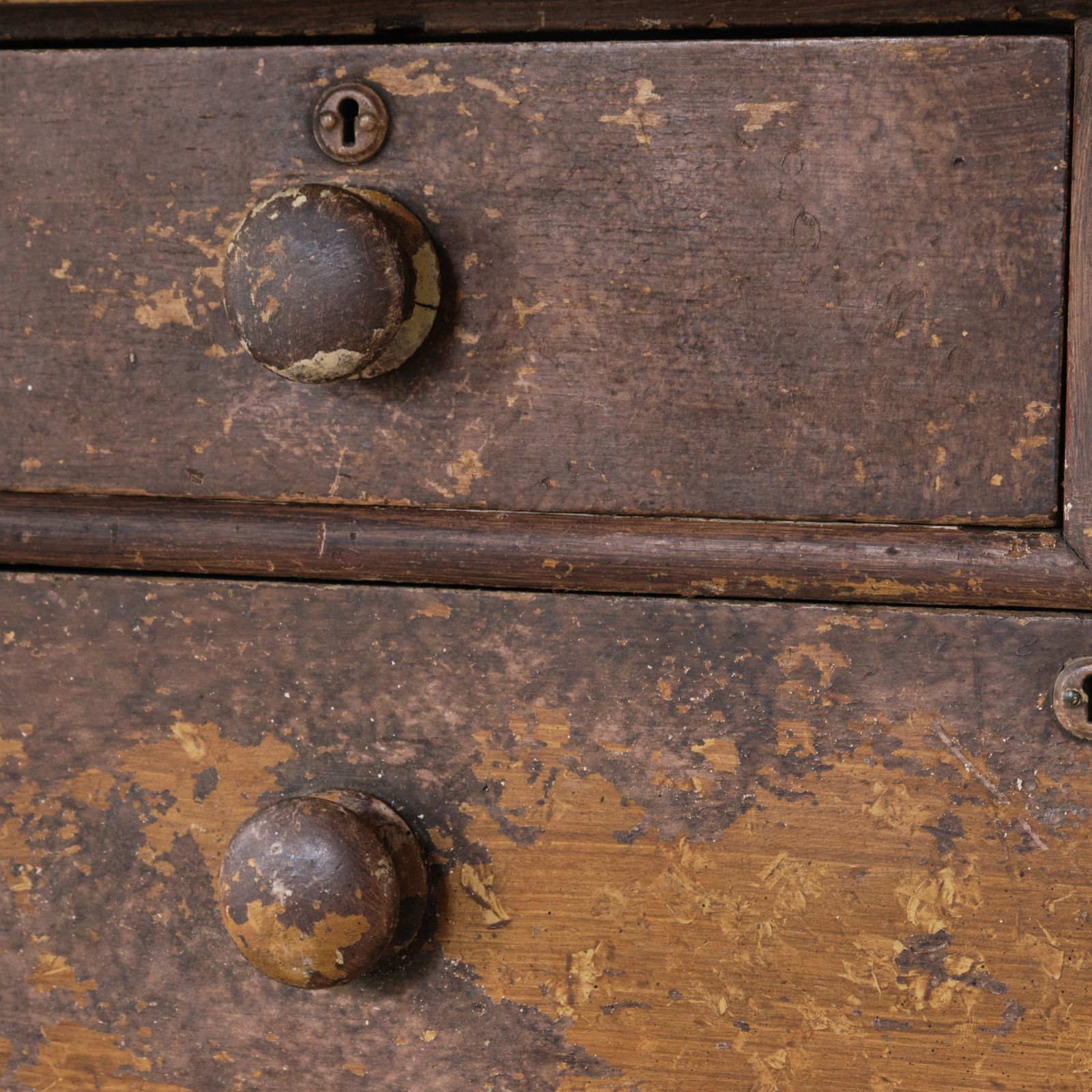 photo furniture 19th Century Scottish Painted Pine Chest Of Drawers