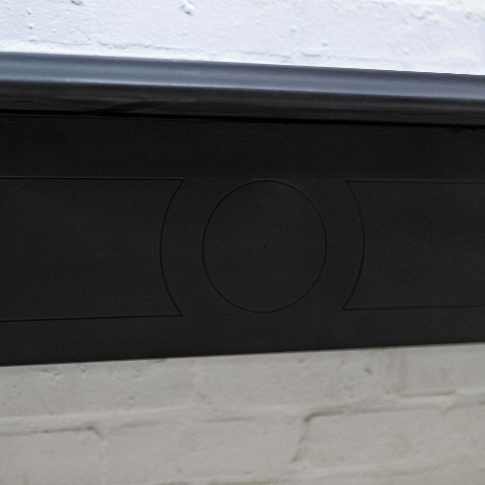 photo vintage Antique Victorian Slate Fireplace Surround With Corbels