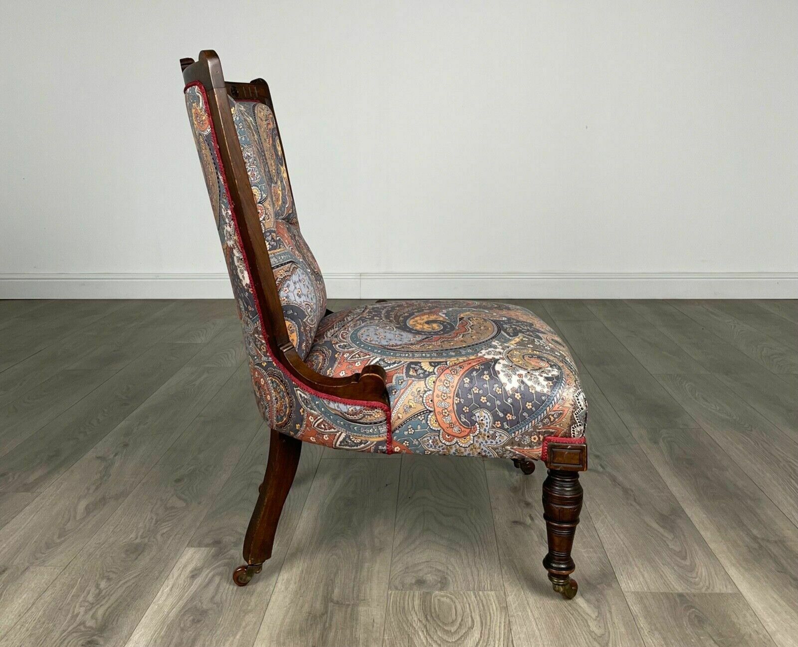 Antique 20th Century Nursing Chair / Armchair In Mahogany photo vinterior