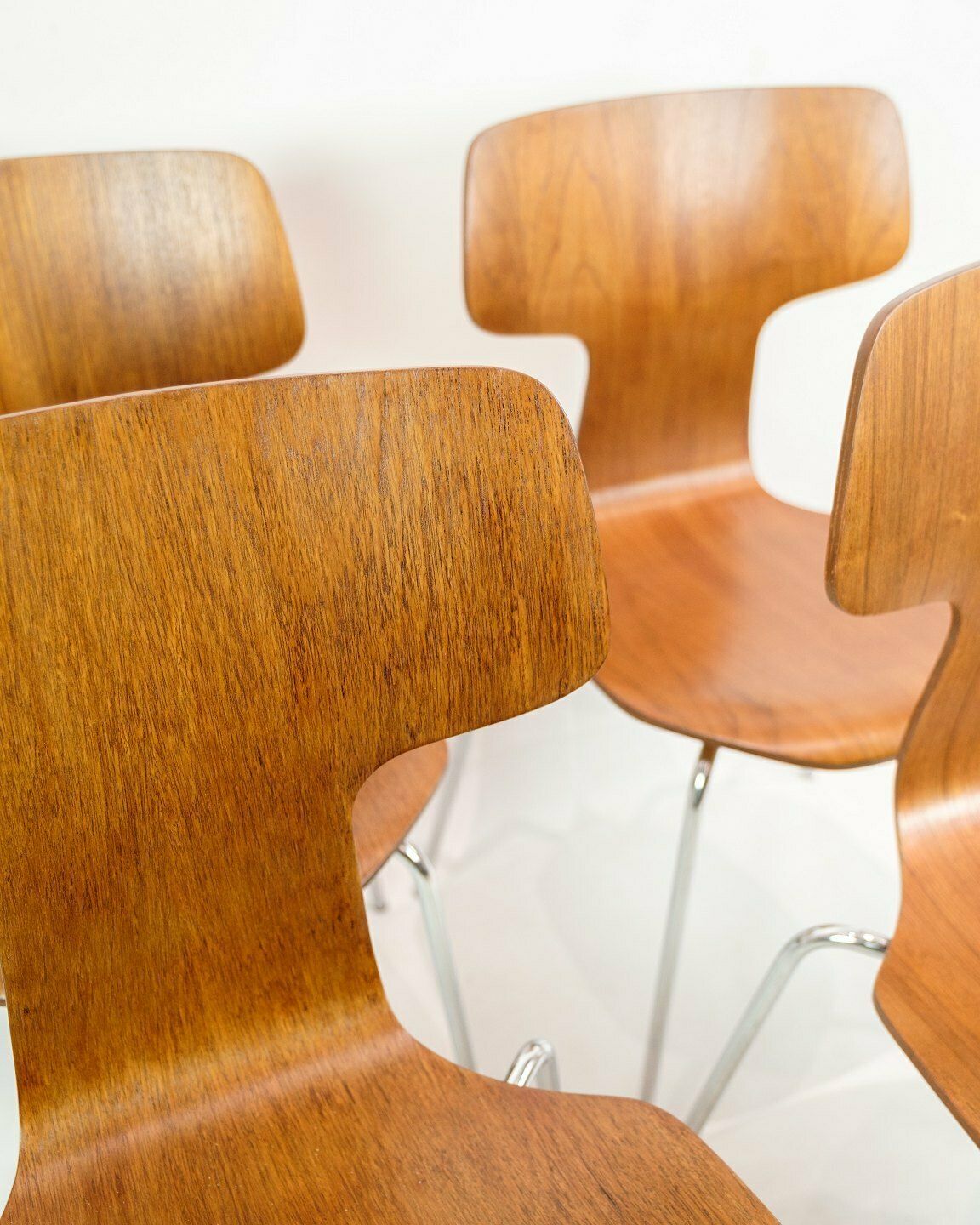 Set Of Four Dining Chairs In Teak By Arne Jacobsen For Fritz Hansen From 1960s photo for sale