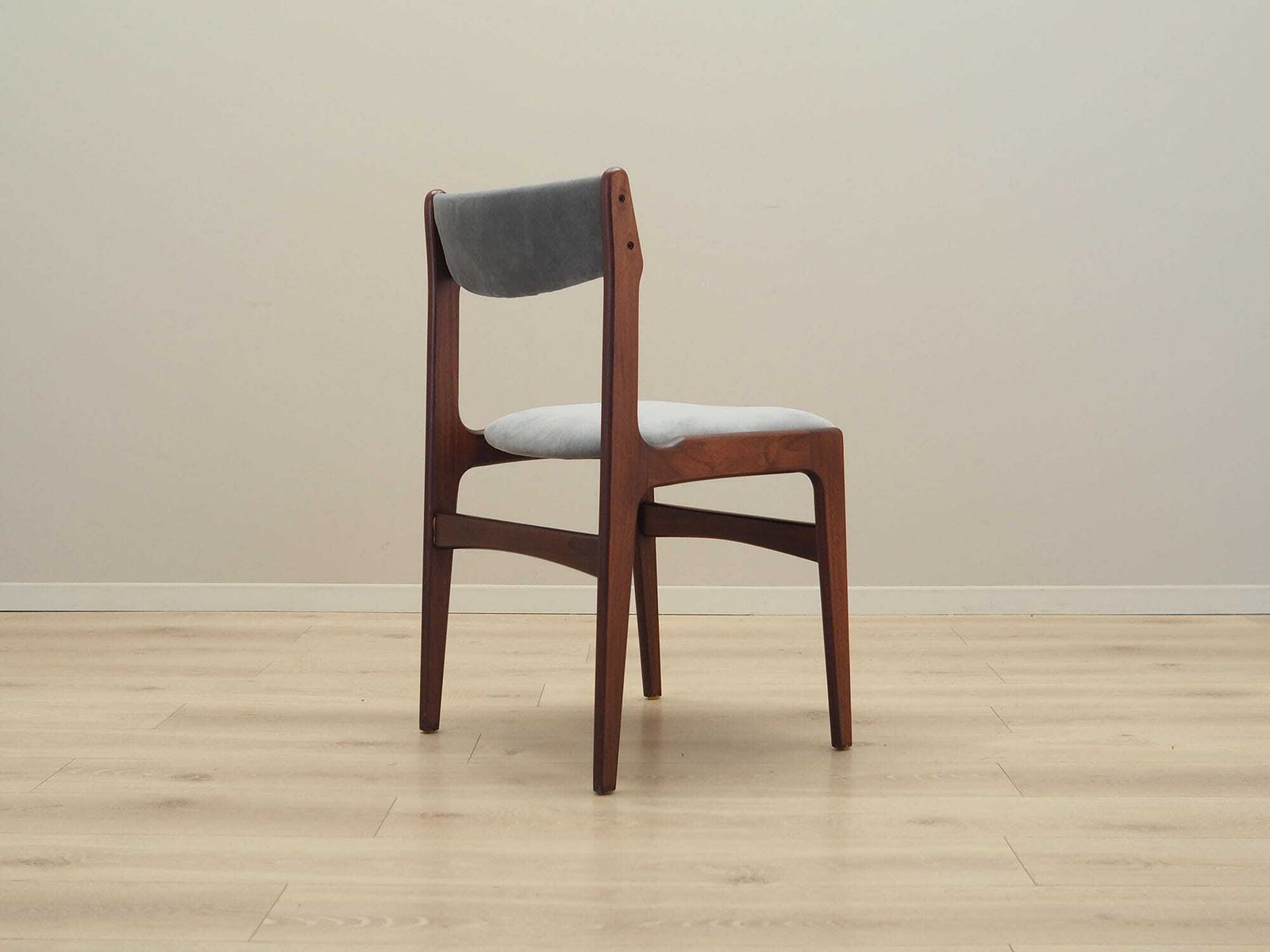 photo vintage Set Of Four Mahogany Chairs, Danish Design, 1970s, Manufacture: Denmark