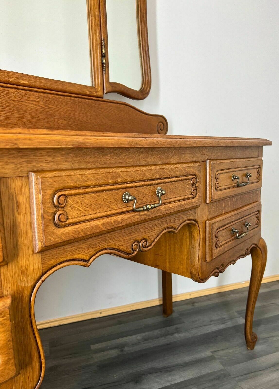 Amazing French Carved Dressing Table Louis XVI photo 500.0