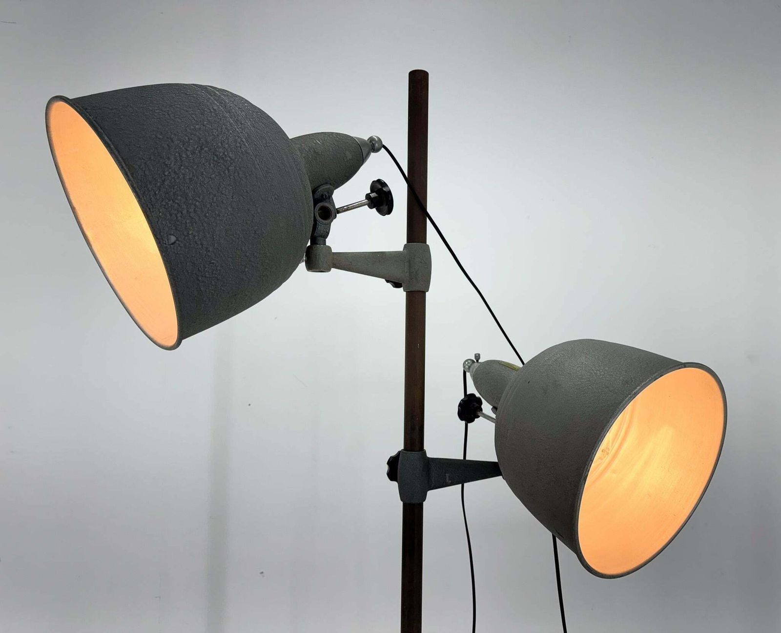 Mid Century Italian Photo Film Studio Floor Spot Light Lamp photo Lighting