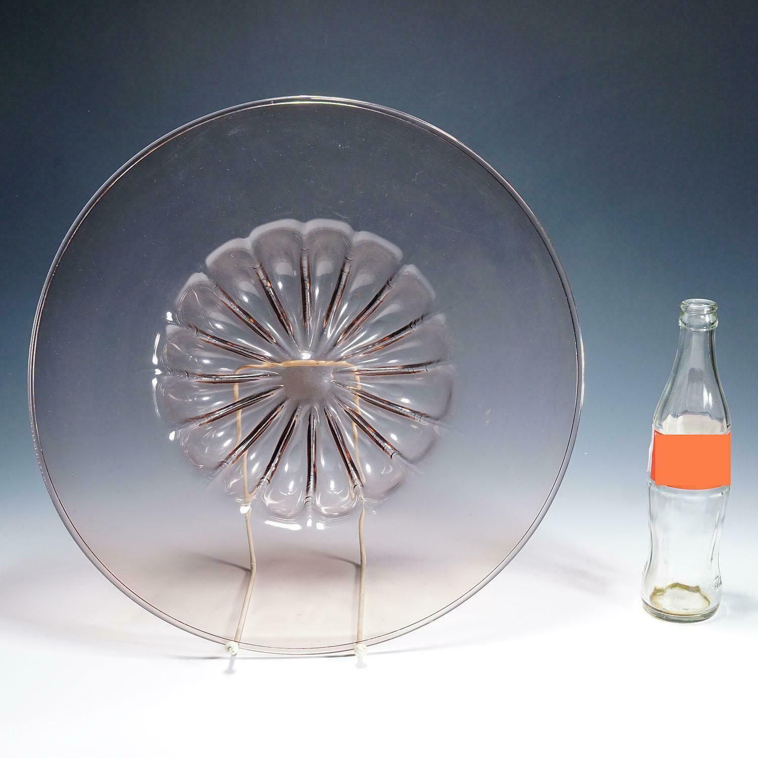 photo for sale Large Vetro Soffiato Glass Dish By Vittorio Zecchin For Venini Murano Ca. 1925