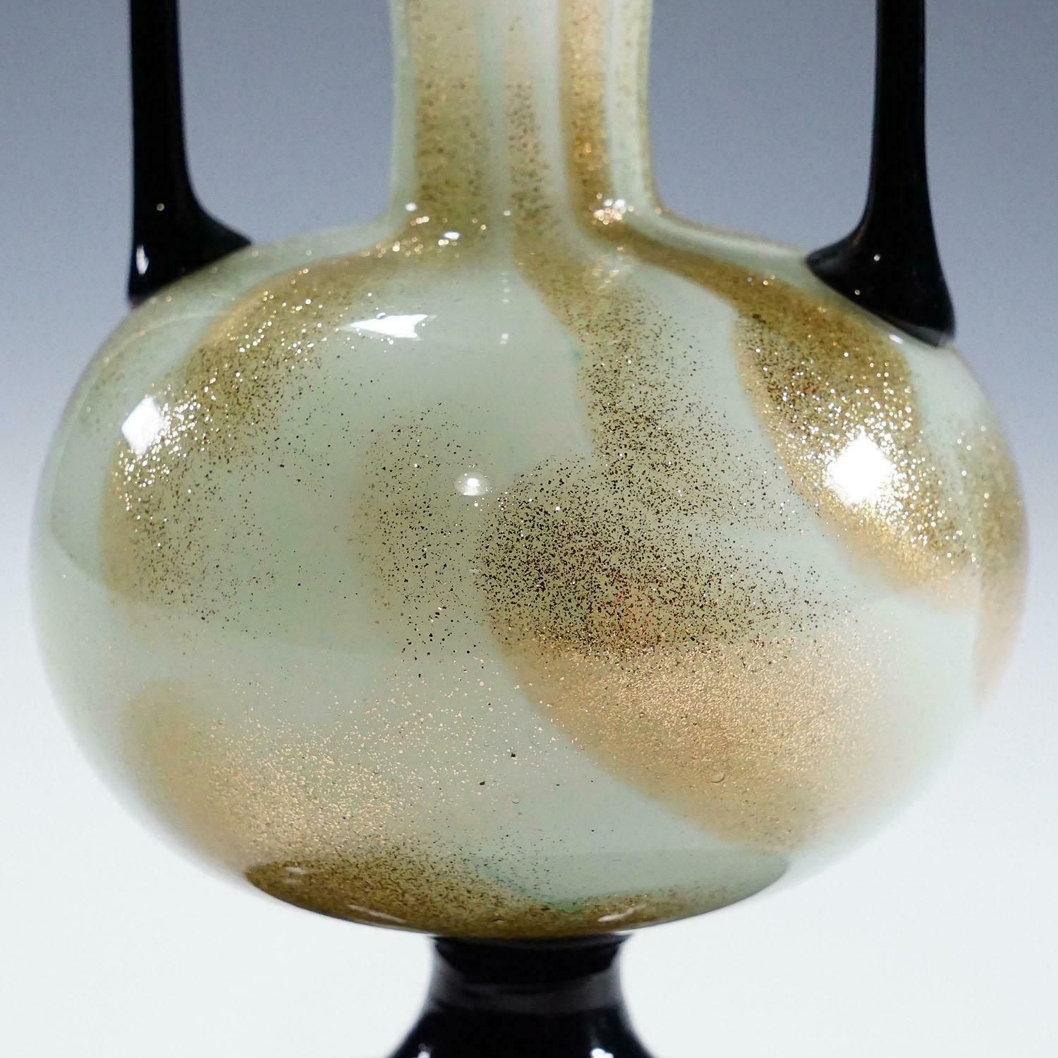 A Soffiato Glass Vase With Aventurine By Fratelli Toso (Attr.), Murano Ca. 1930s photo buy