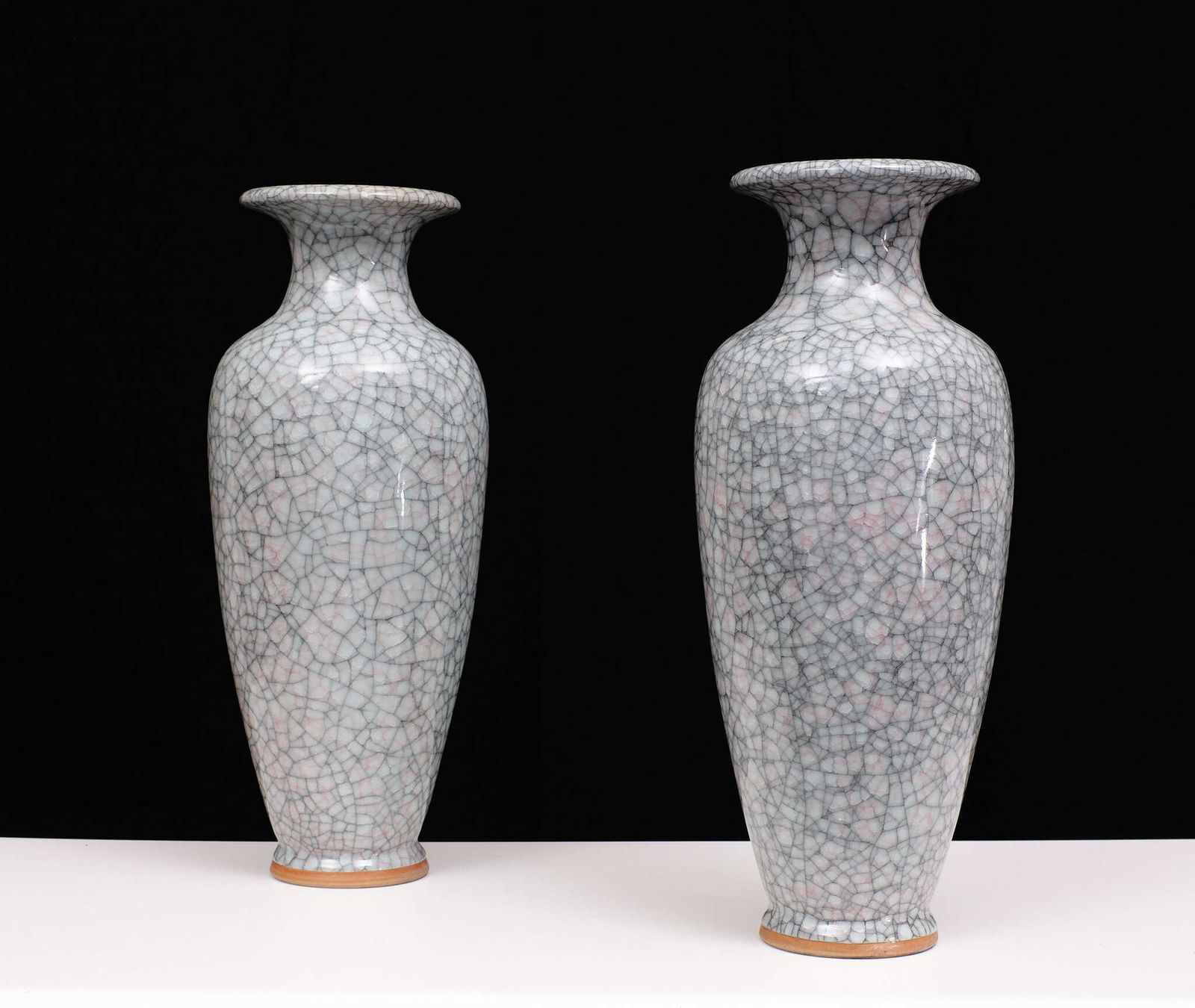 Set Large Chinese Handmade Antique Ice Crack Glaze Vases