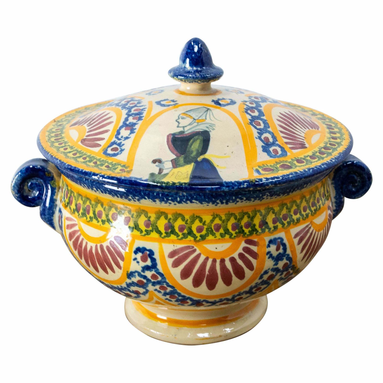 Little Porcelain Tureen Center Piece Or Empty Pocket, French Circa 1960