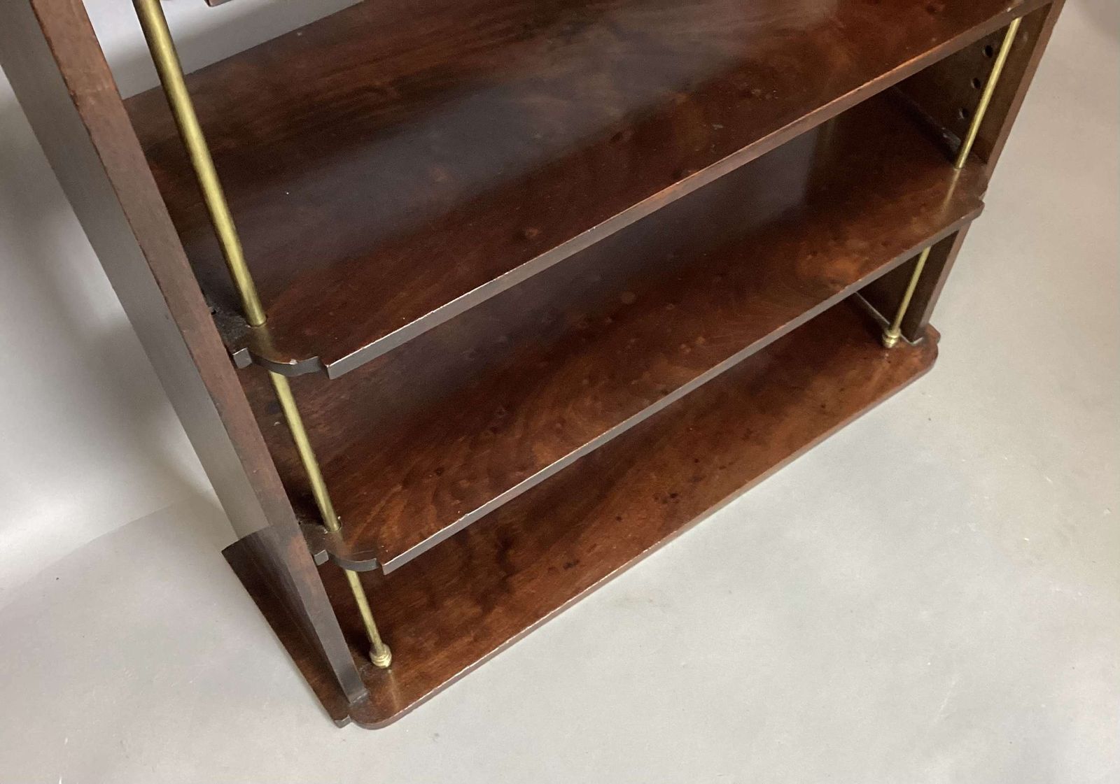 1815.0 Good Regency Mahogany And Brass Hanging Wall Shelves photo