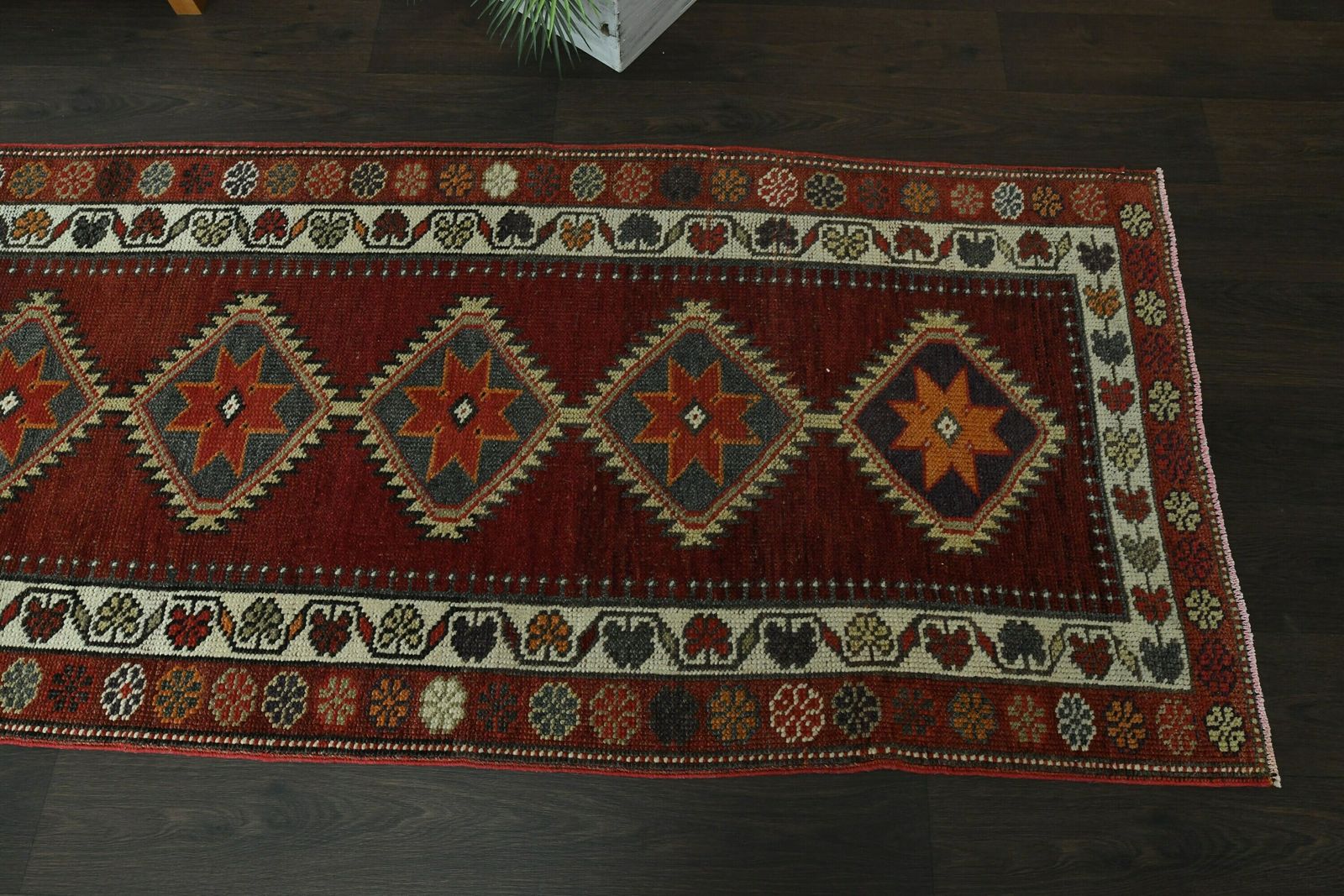2.9x12.8 Ft Red Gray Decor, Handmade Turkish Vintage Rug, Wool Rug, Hallway Rug, Antique Rug, Oushak Wool Rug, Kitchen Rug, 3x13 Runner Rug photo vinterior