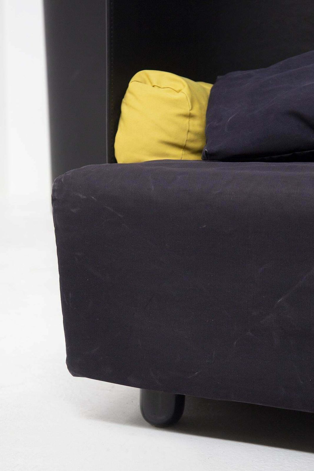 De Pas, D'urbino And Zanotta Black And Yellow Armchairs photo buy