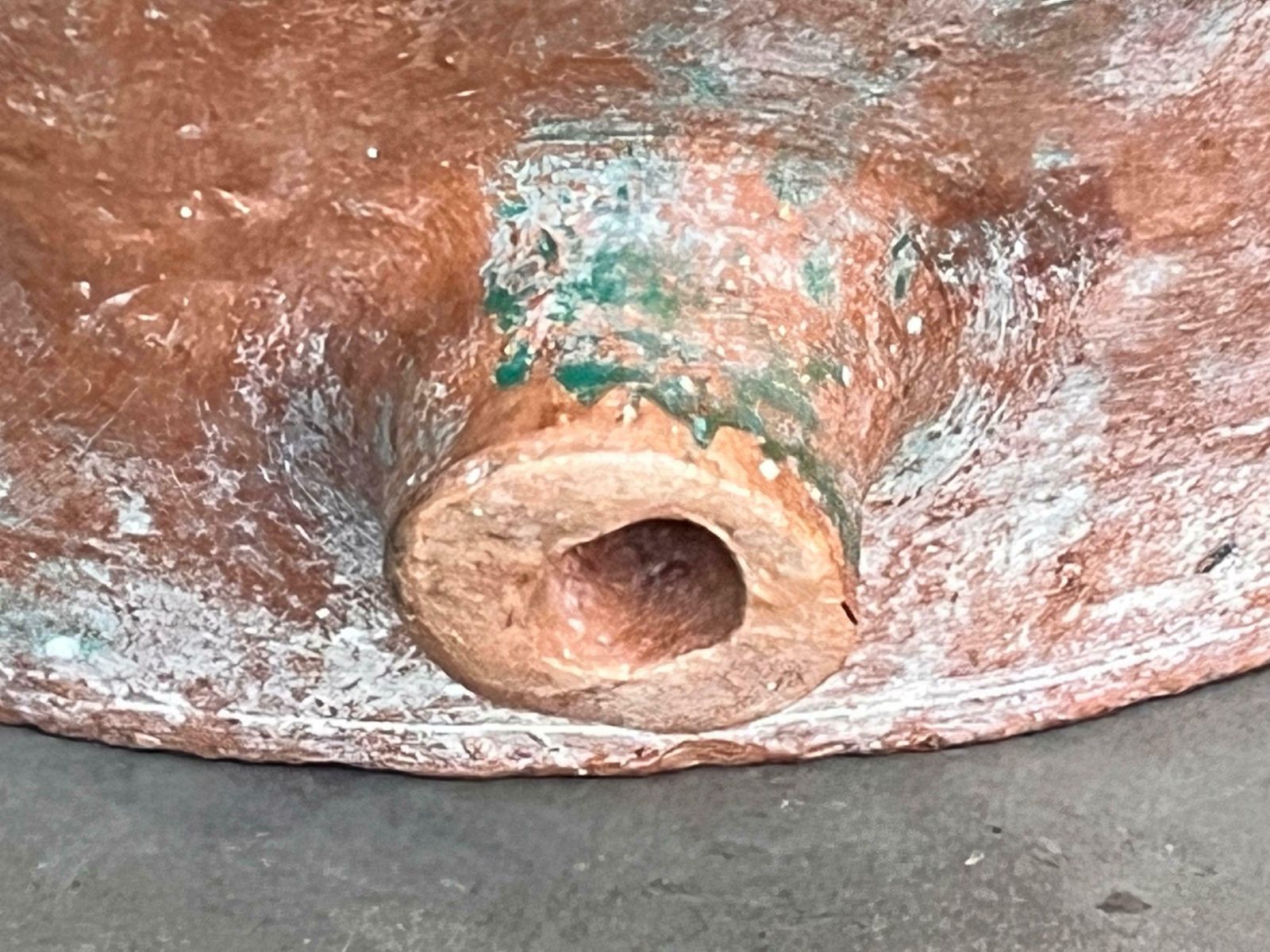 Décoration Vase espagnol en terre cuite, XVIe siècle photo