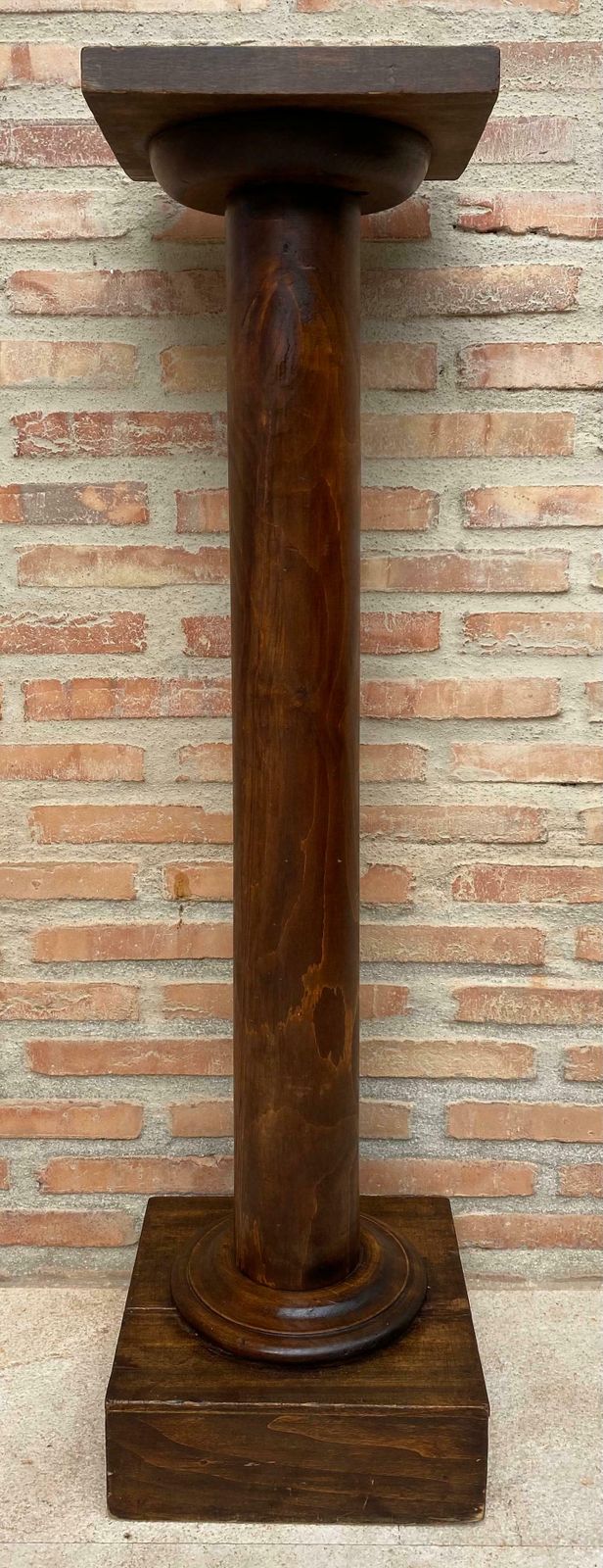Sellette mid-century française en bois de noyer, années 1960 photo for sale