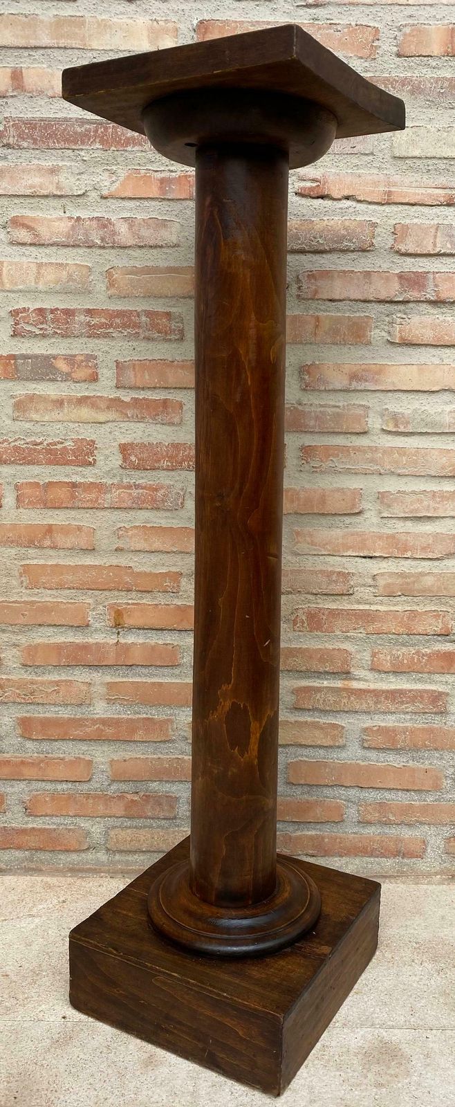 Sellette mid-century française en bois de noyer, années 1960 photo Décoration