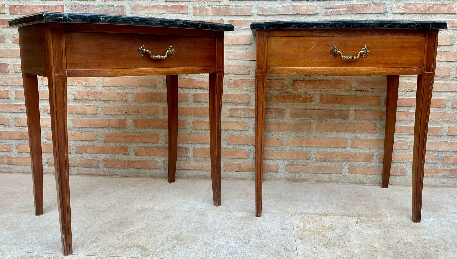 Tables de chevet modernes, plateau en marbre gris, 1940, lot de 2 photo 2367.0