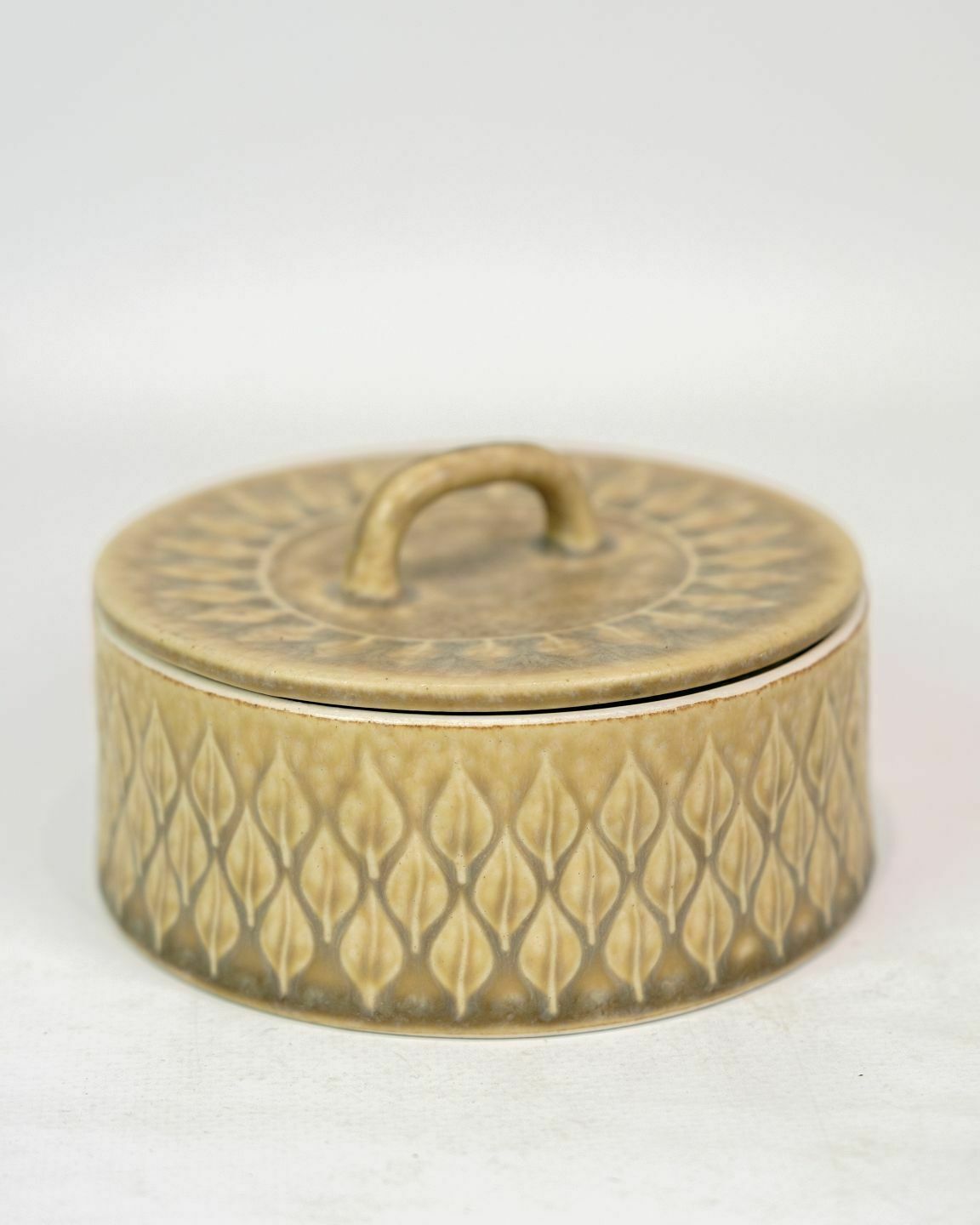 Bowl With Lid In Ceramic Stoneware  From The Relief Series By Jens Quistgaard For Bing And Grøndahl